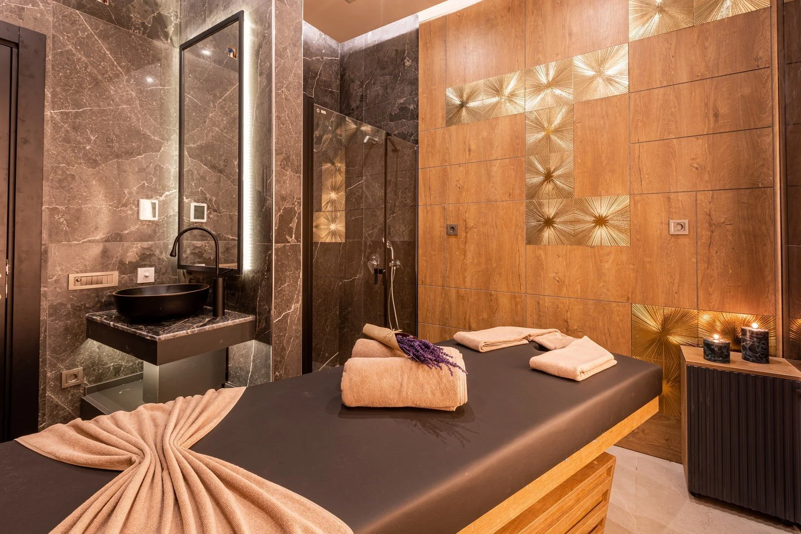 serenity queen otel 8.jfif