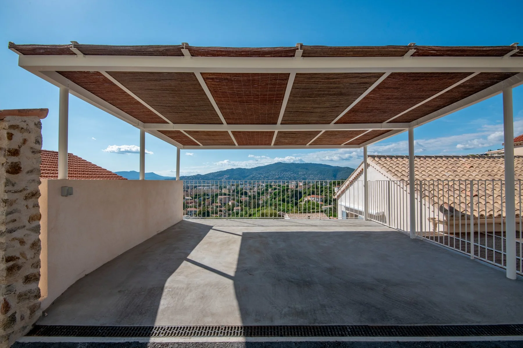 Création carport Architecte Cannes.jpg