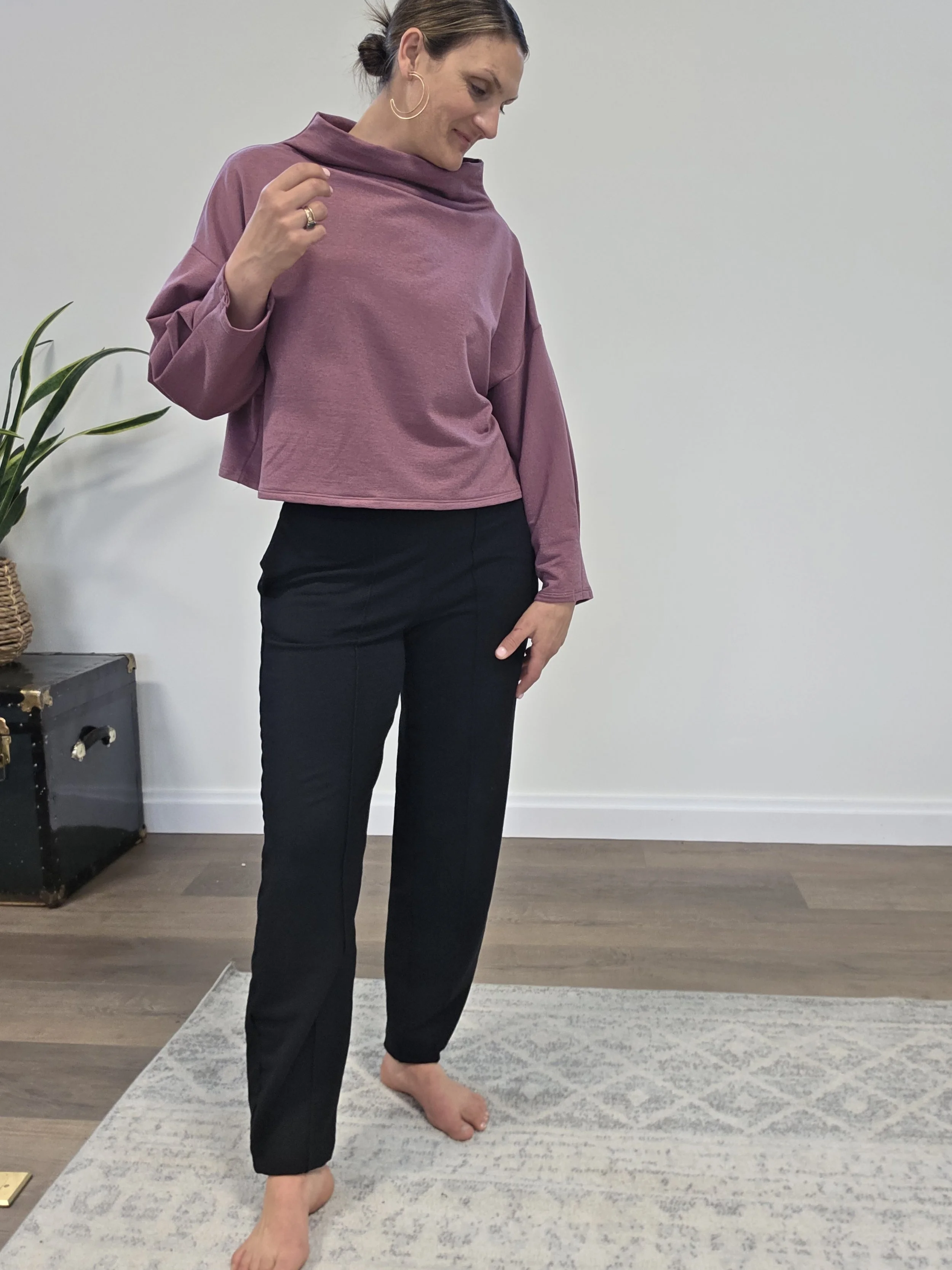Her Box Flutter Sleeve Sweatshirt