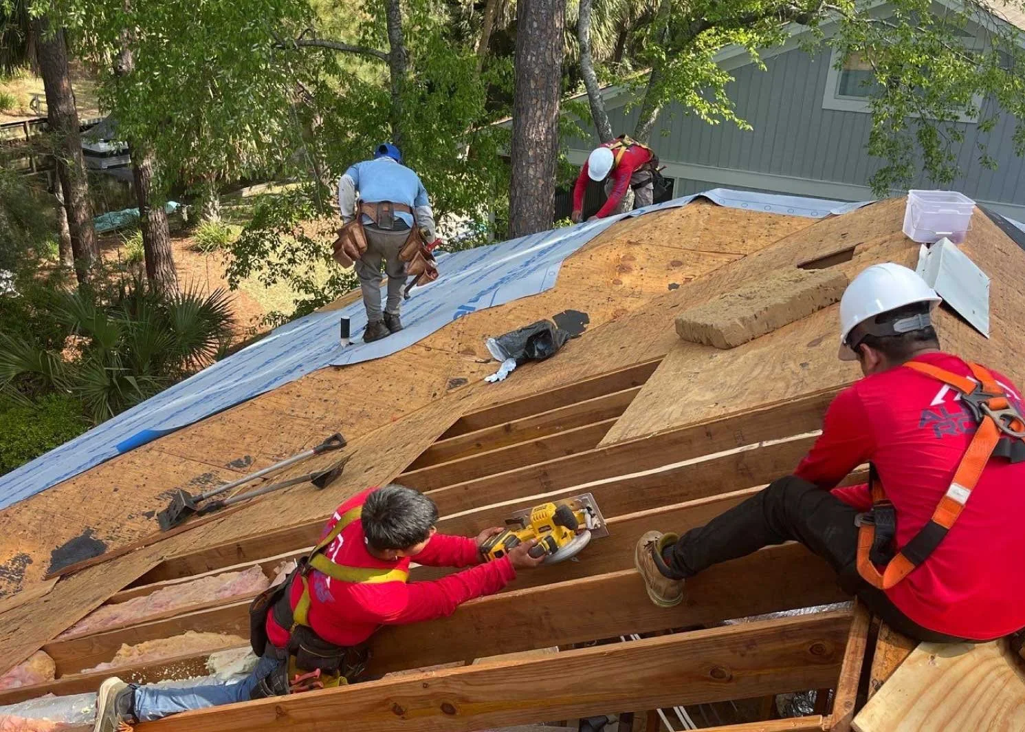 Alliance Roofing Team perform full replacement on home in Hilton Head Island, SC