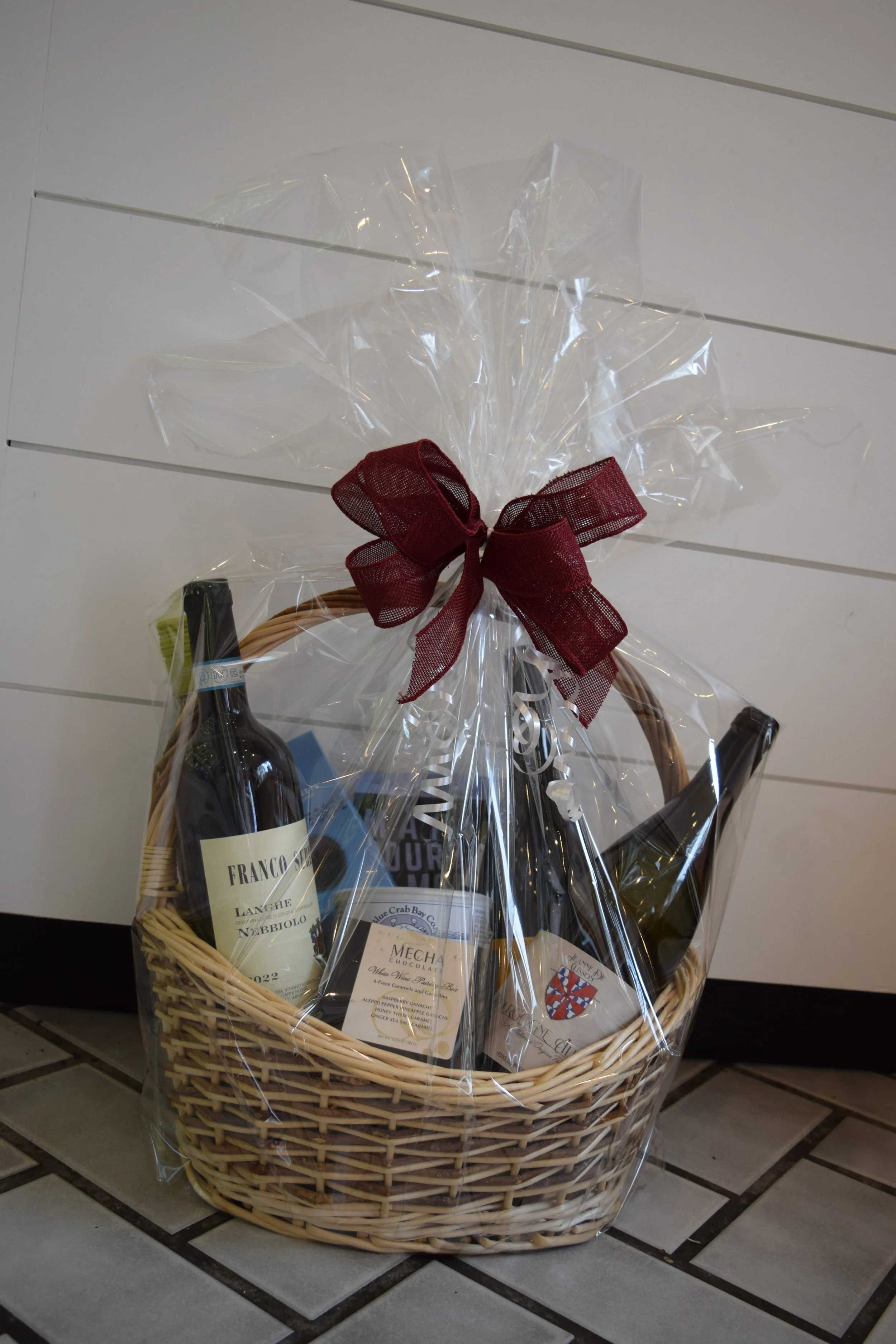 Red Wine Basket