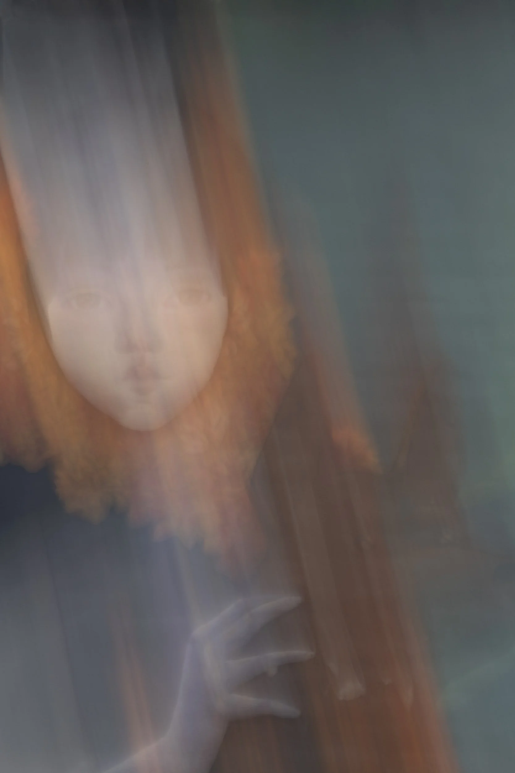 Motion & Blur-011-Girl with Orange Hair.jpg