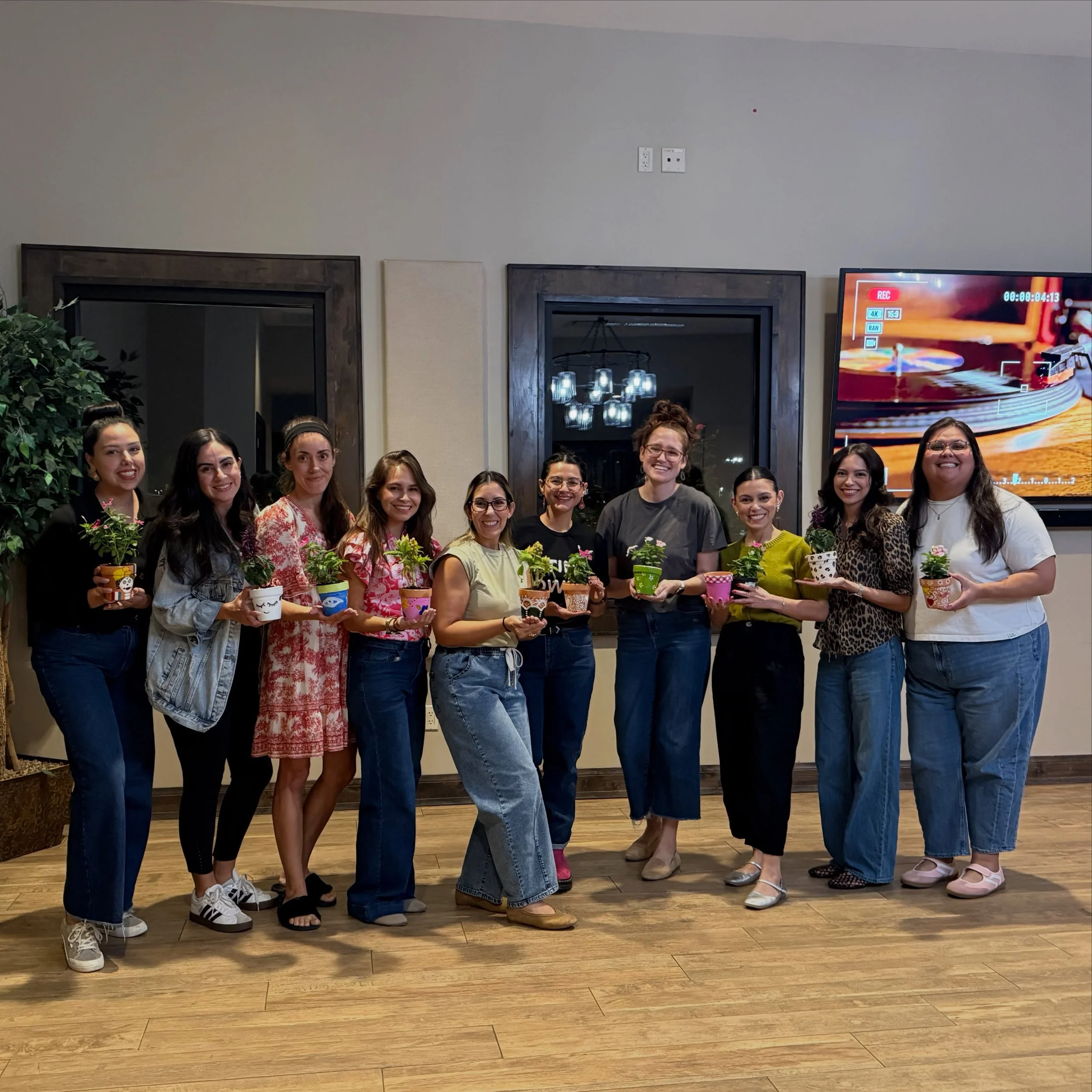 A little paint, a few flowers, and lots of good conversation. 🌸🪴🎨

Our Heartsease team traded the therapy rooms for a little creativity and some much-needed time together!

We painted pots, planted flowers, laughed a lot, and enjoyed getting to sl