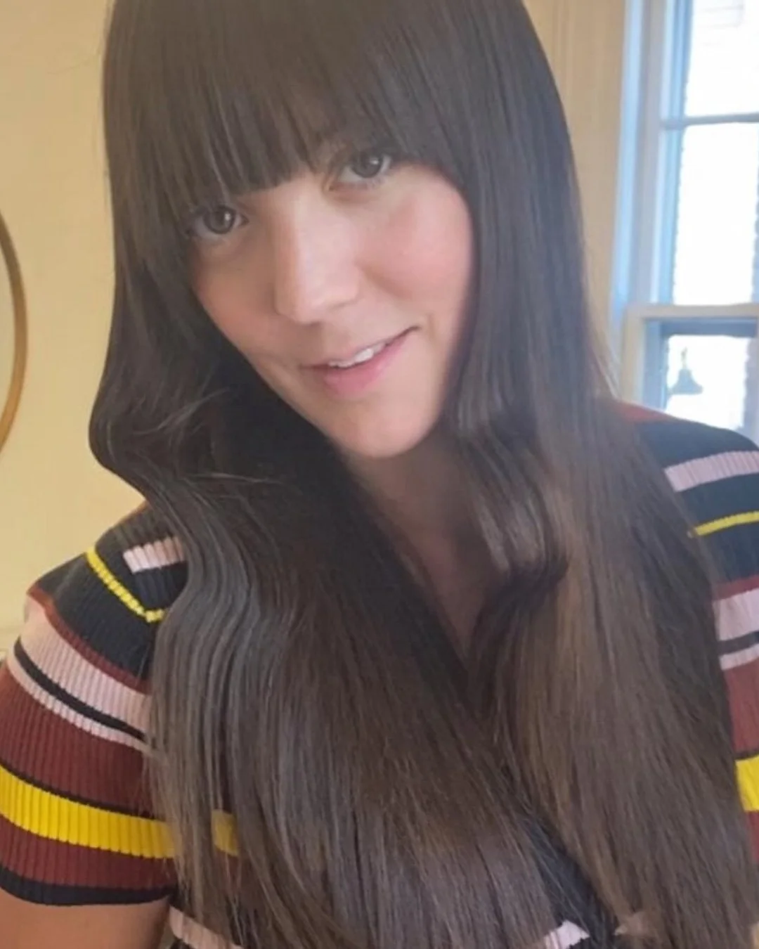 Stunning circular bangs @jetrhyshair

#SolanaBeachSalon #SanDiegoHair #circularbangs