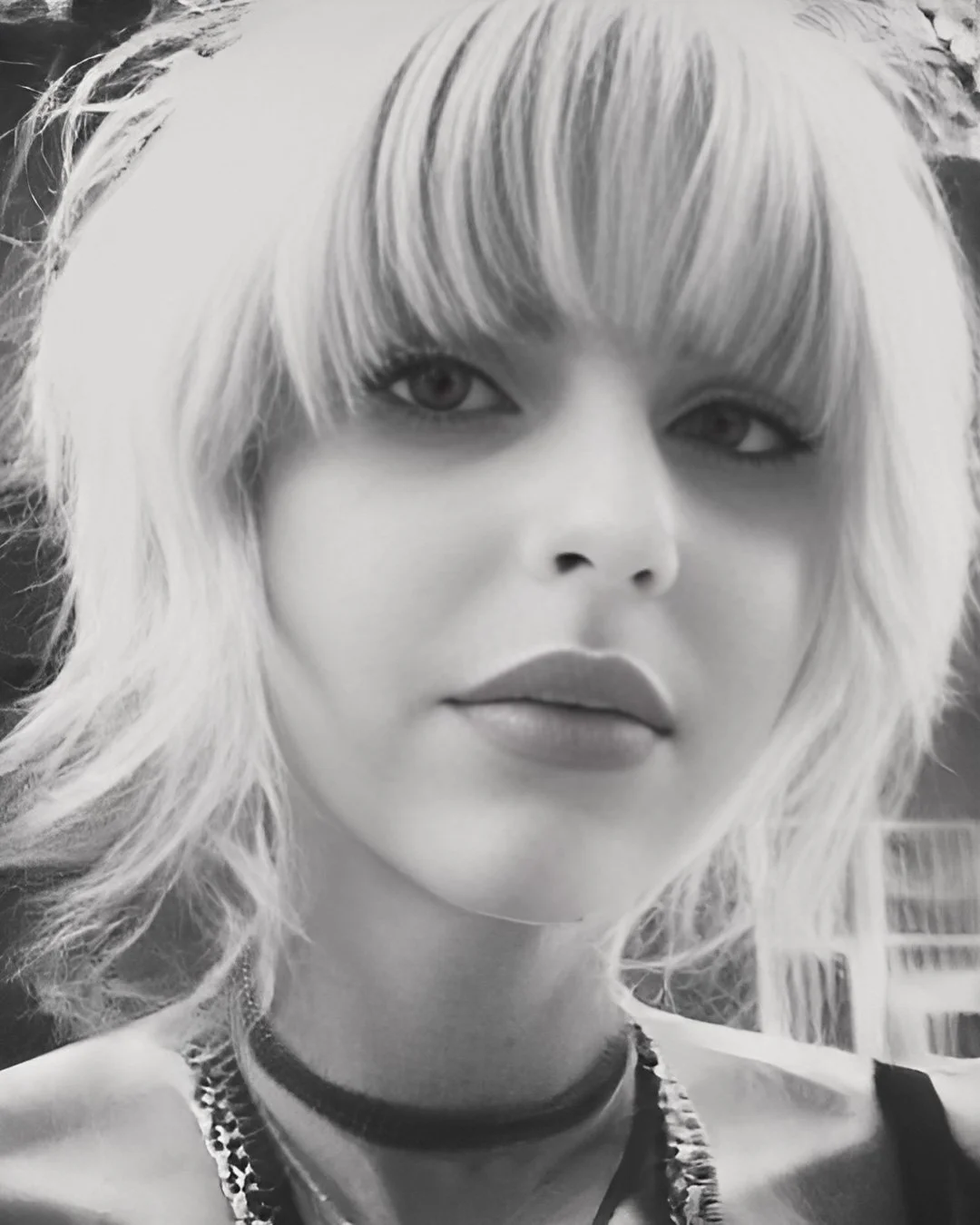 Beautiful shaggy texture + lovely heavy bangs @jetrhyshair

#SolanaBeachSalon #SanDiegoHair #heavybangs