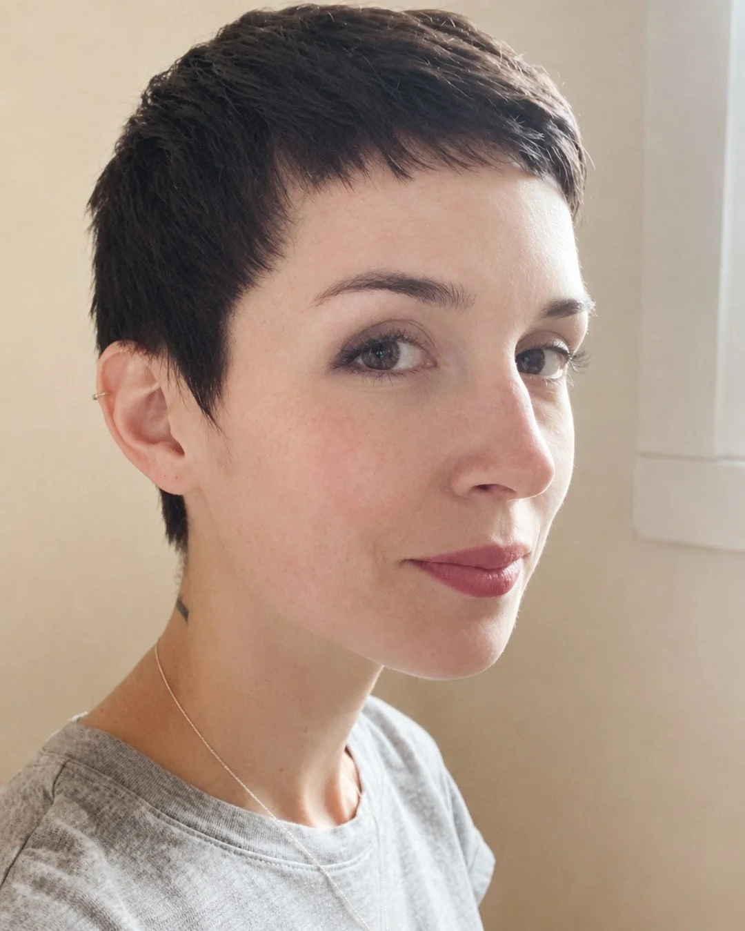Stunning pixie crop @jetrhyshair

#SolanaBeachSalon #SanDiegoHair #pixie