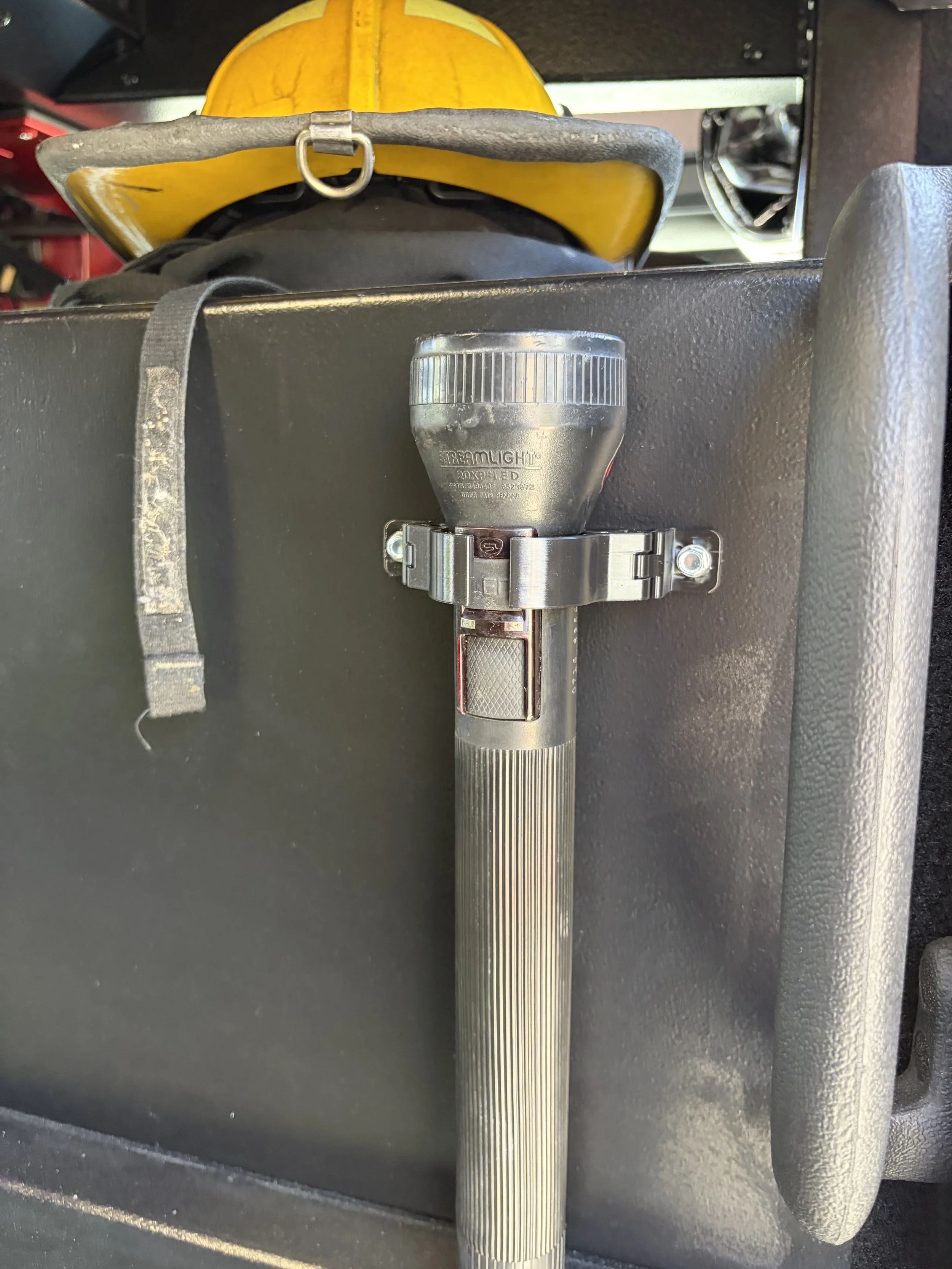 The Rig Mount — Wall Mount Gripper