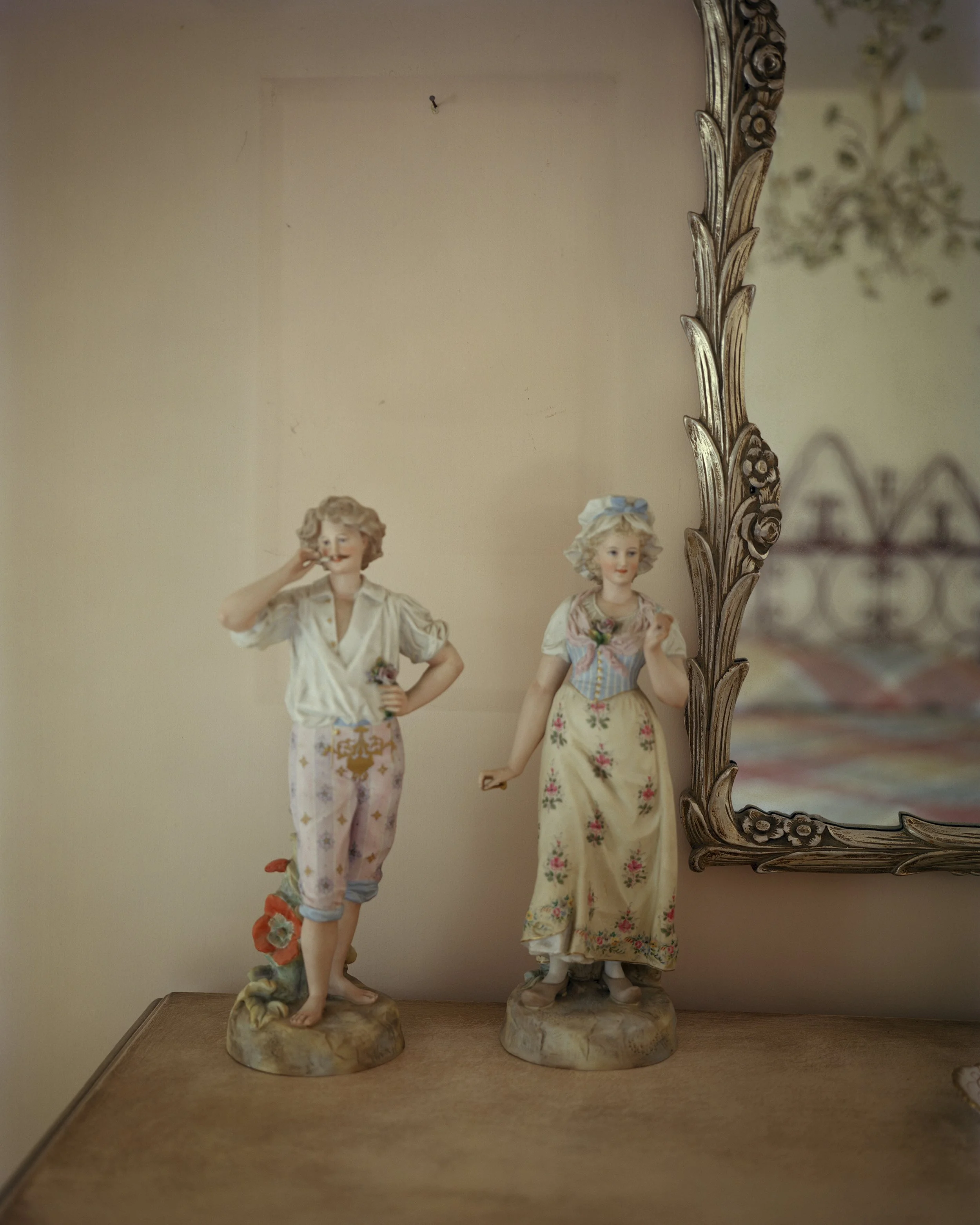 two figurescl_MOCL_fp.jpg