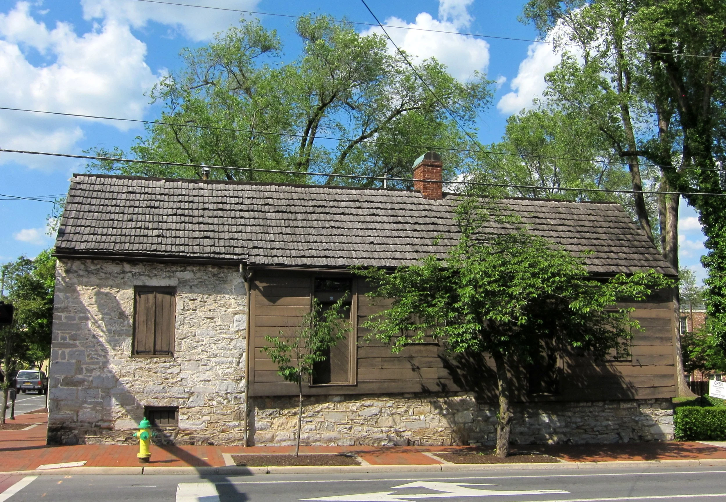 George Washington's Office by AgnosticPreachersKid - Own work, CC BY-SA 4.0, https://commons.wikimedia.org/w/index.php?curid=49016836