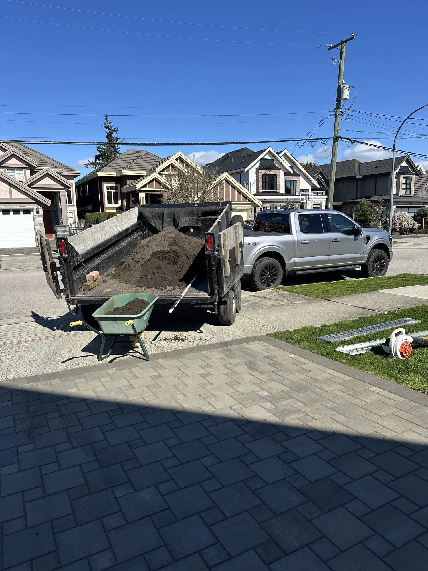 brb-19-soil-delivery-dump-trailer.jpg