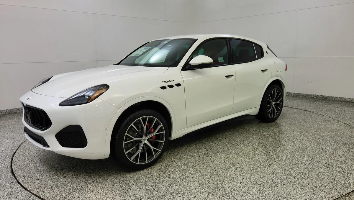 New 2026 Maserati Grecale Modena in Ocean Township, NJ