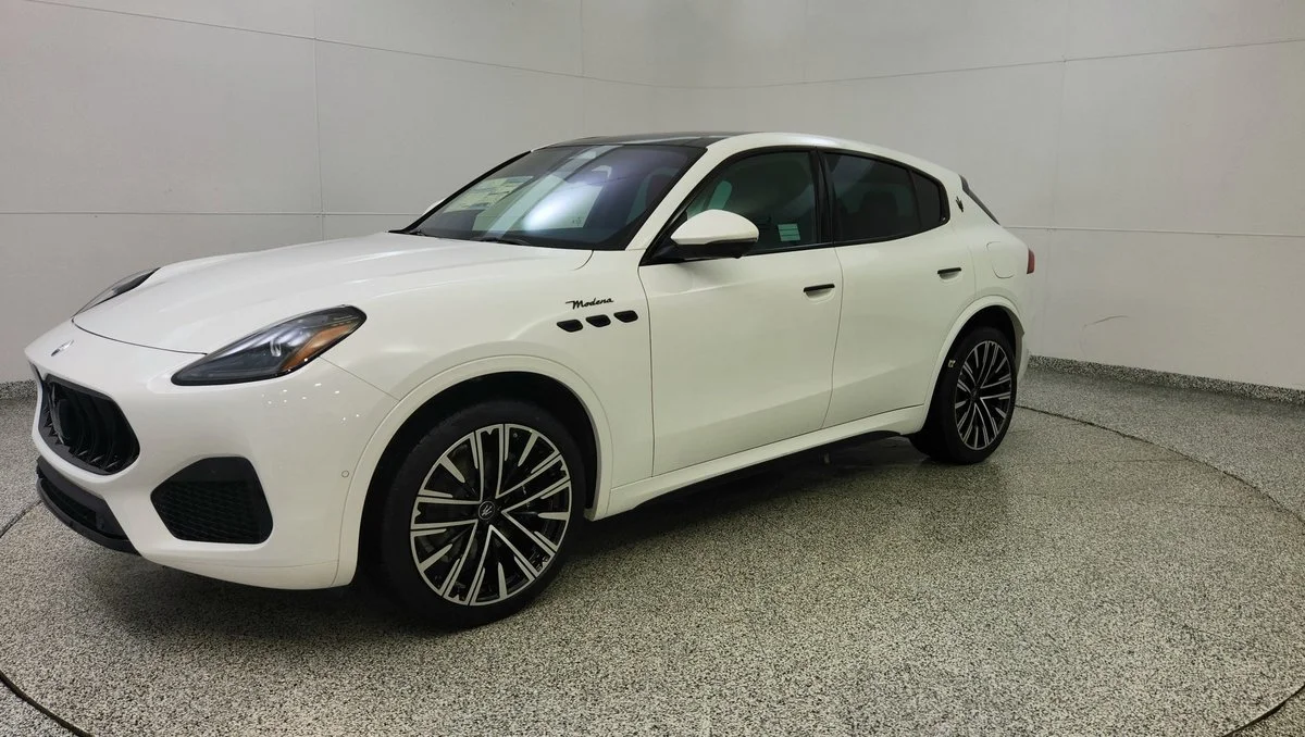 New 2025 Maserati Grecale Modena in Ocean Township, NJ