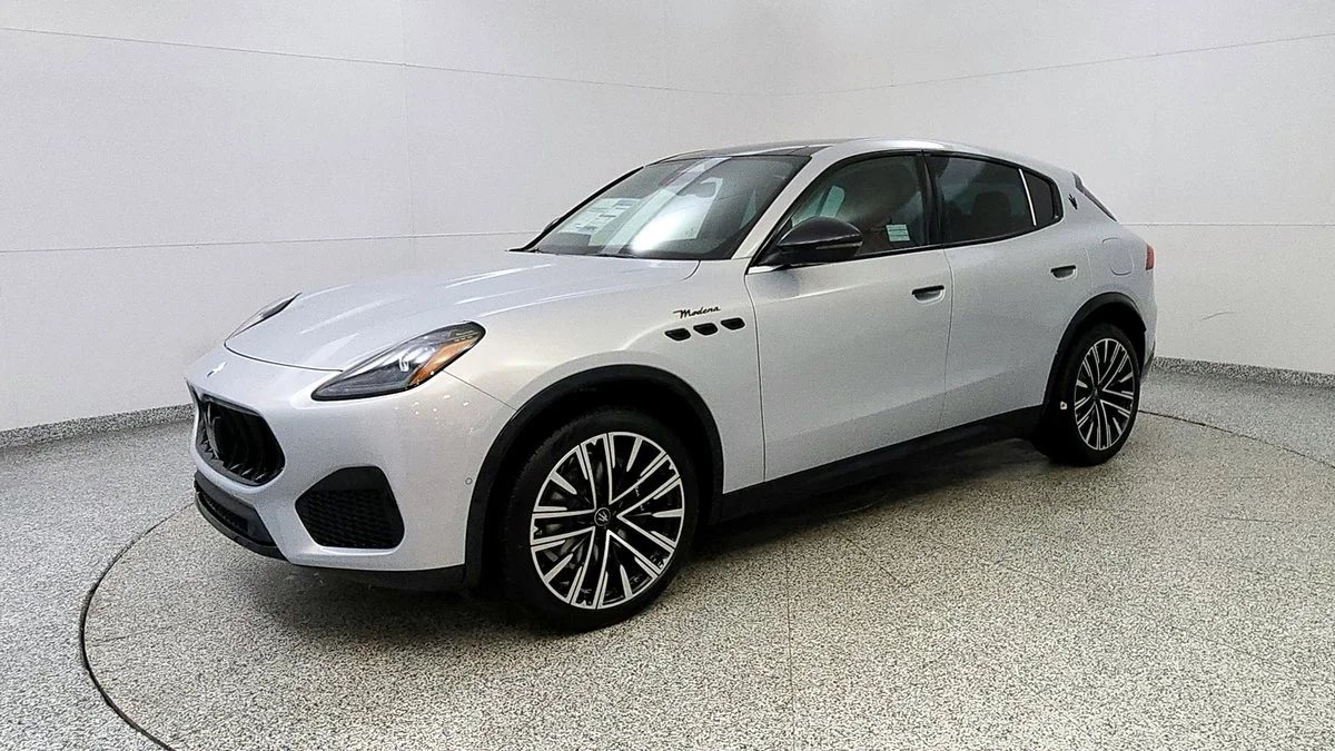 New 2025 Maserati Grecale Modena in Ocean Township, NJ