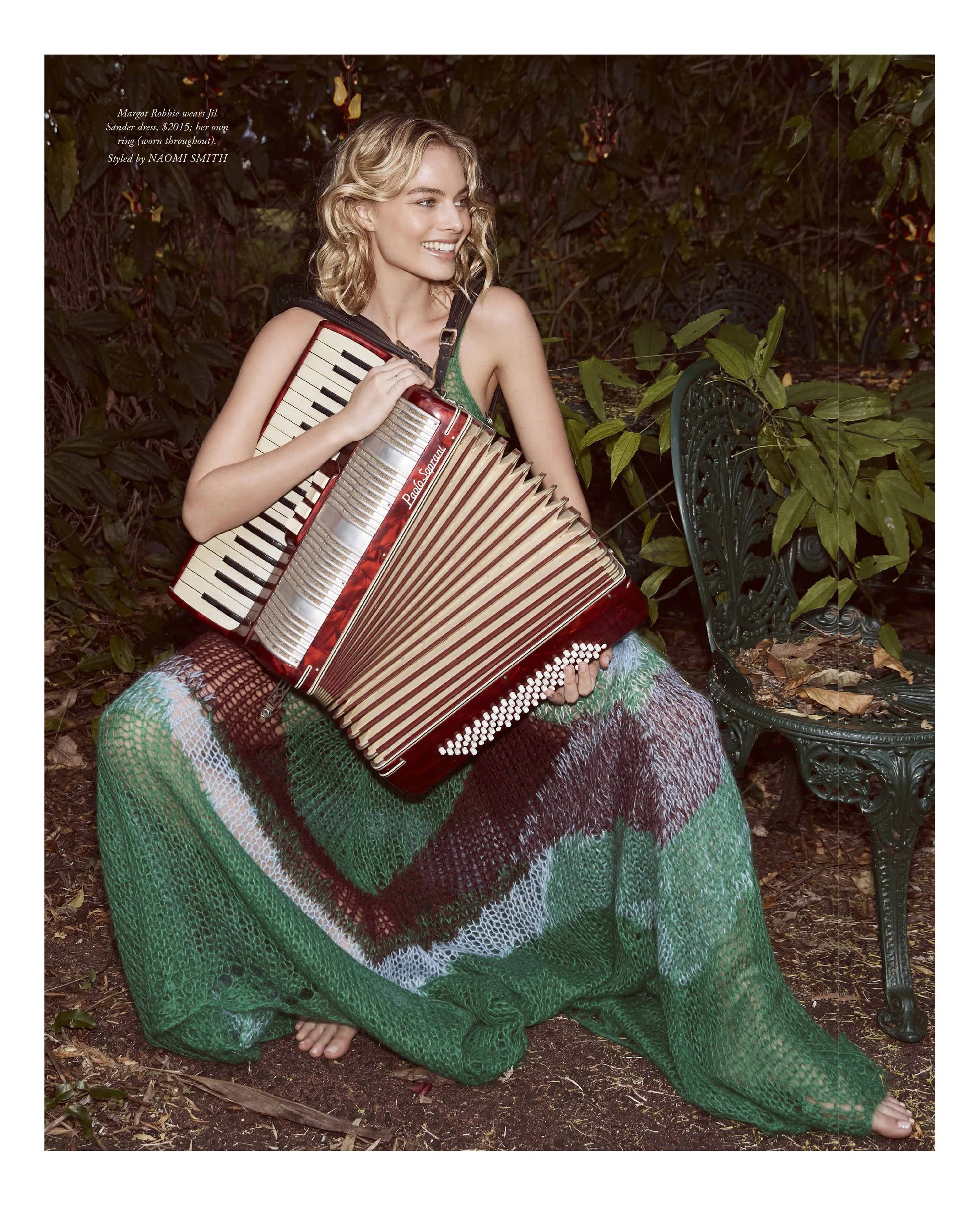 margot robbie max doyle harpers bazaar_14.jpg