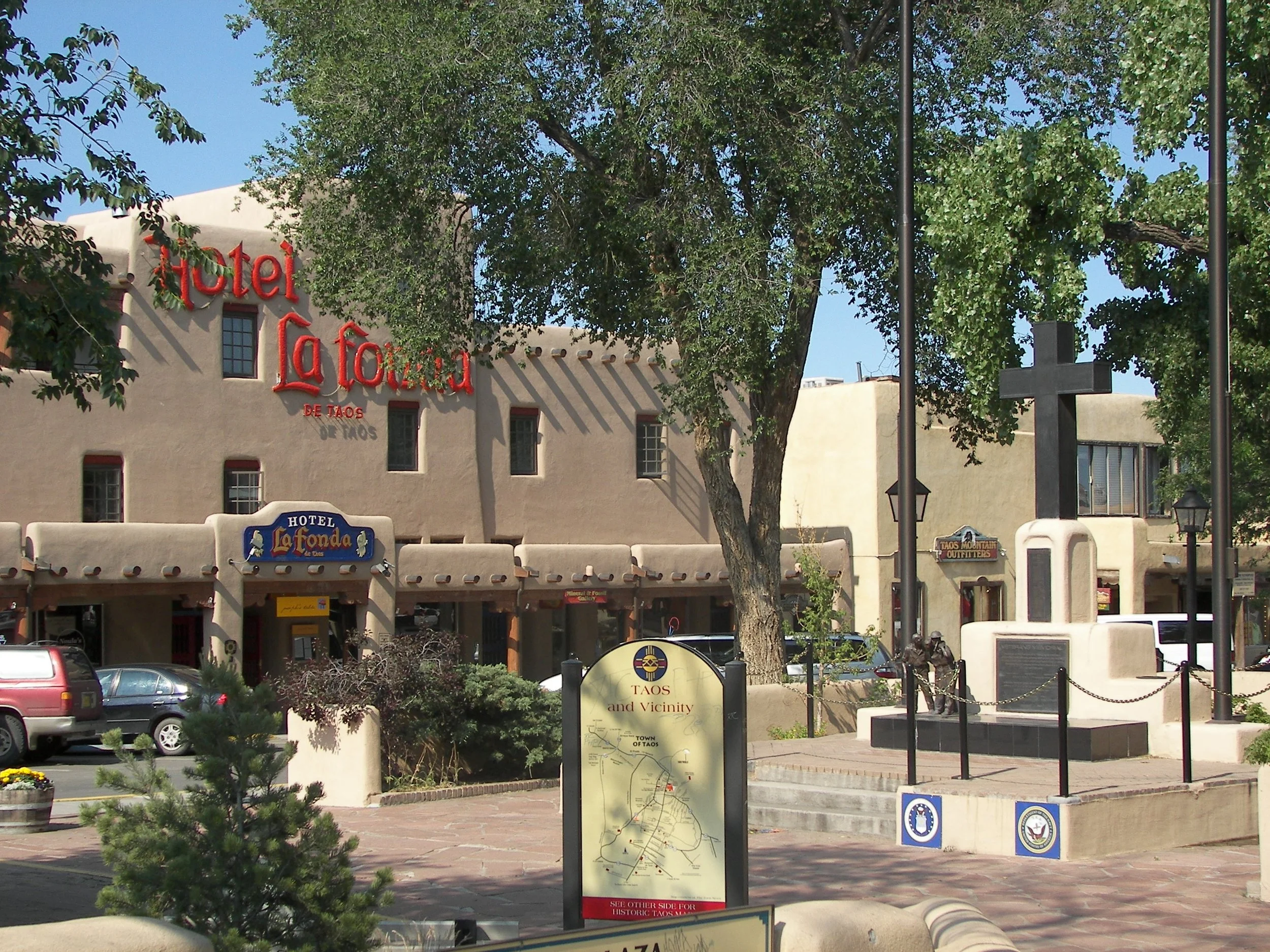 Taos Plaza hotel at 6967 feet.