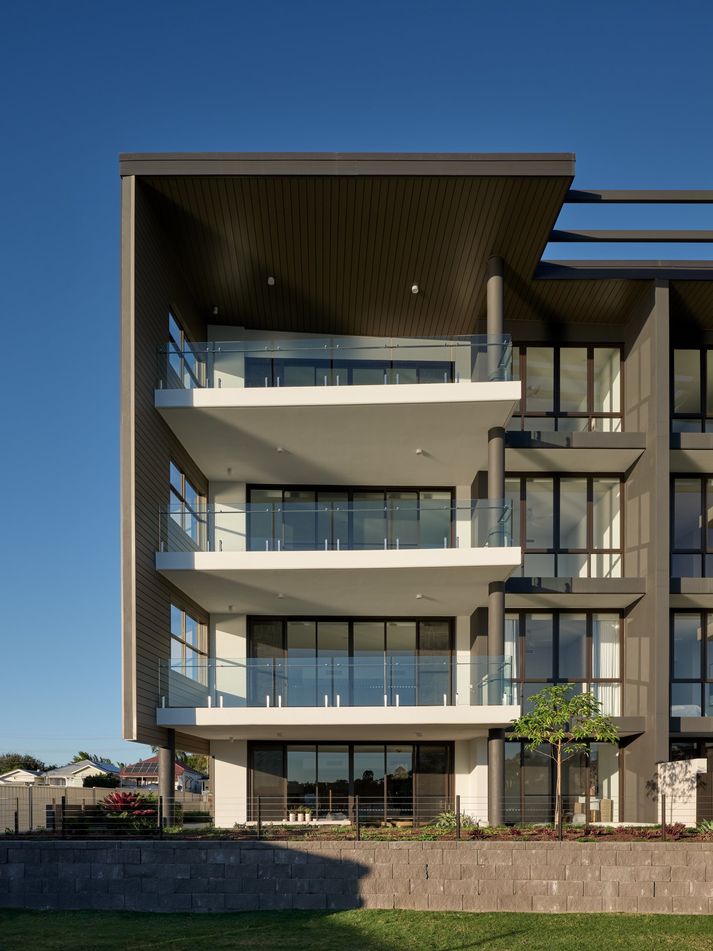©CFJ_Riverbank on Byron-02.jpeg