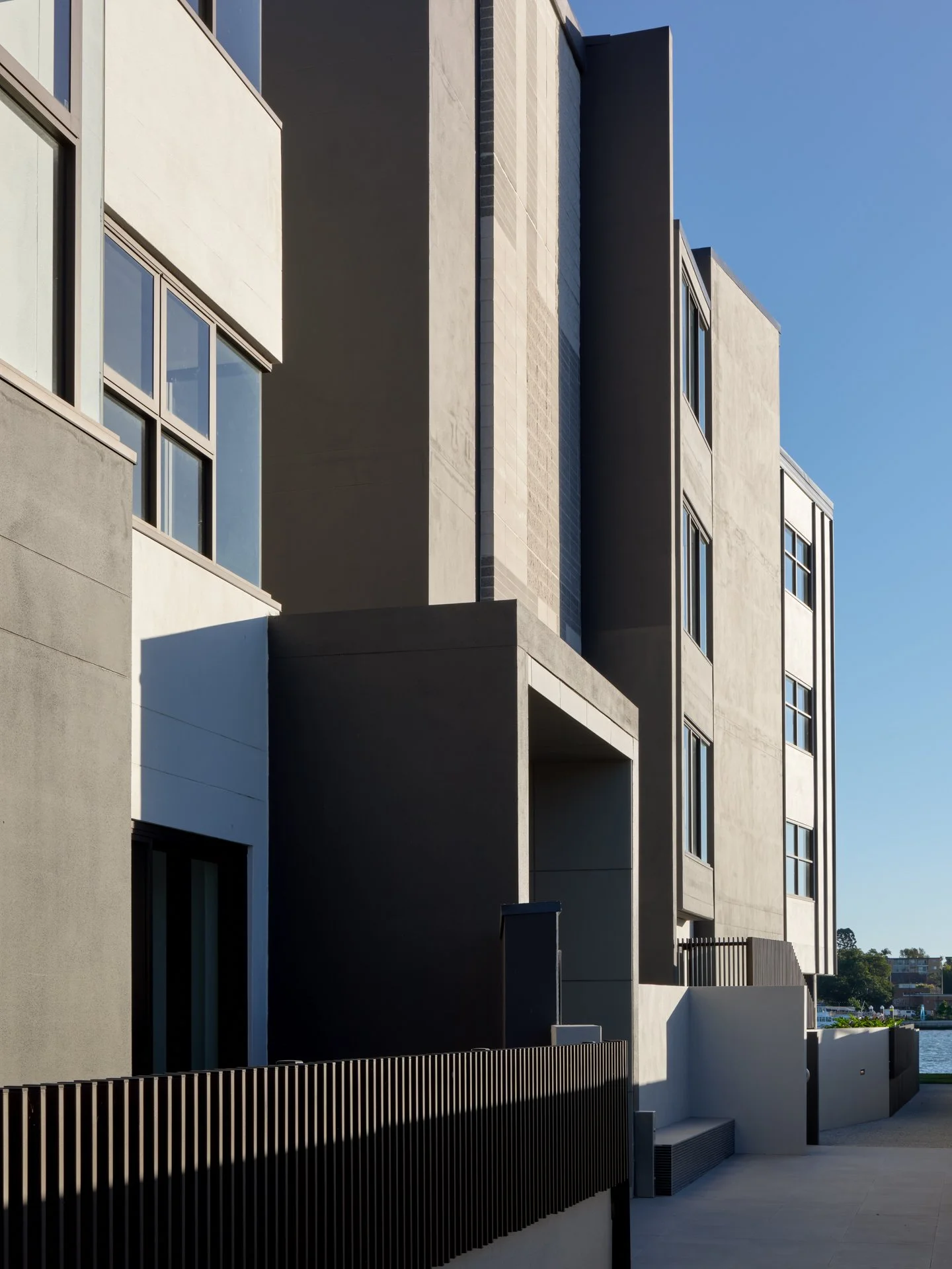 ©CFJ_Riverbank on Byron-05 (2).jpeg