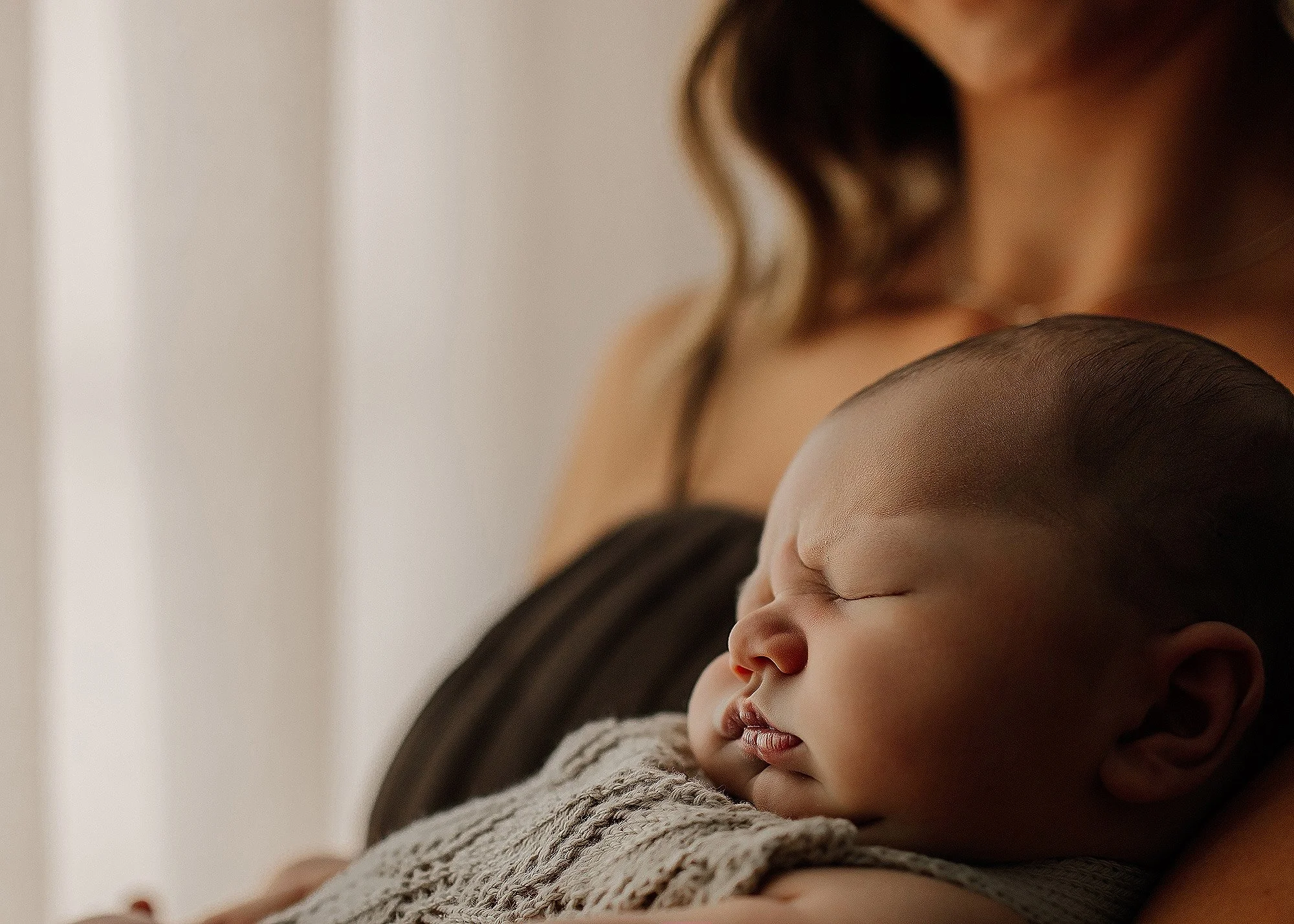 sleeping-newborn-photography-shoot-darwin.jpg