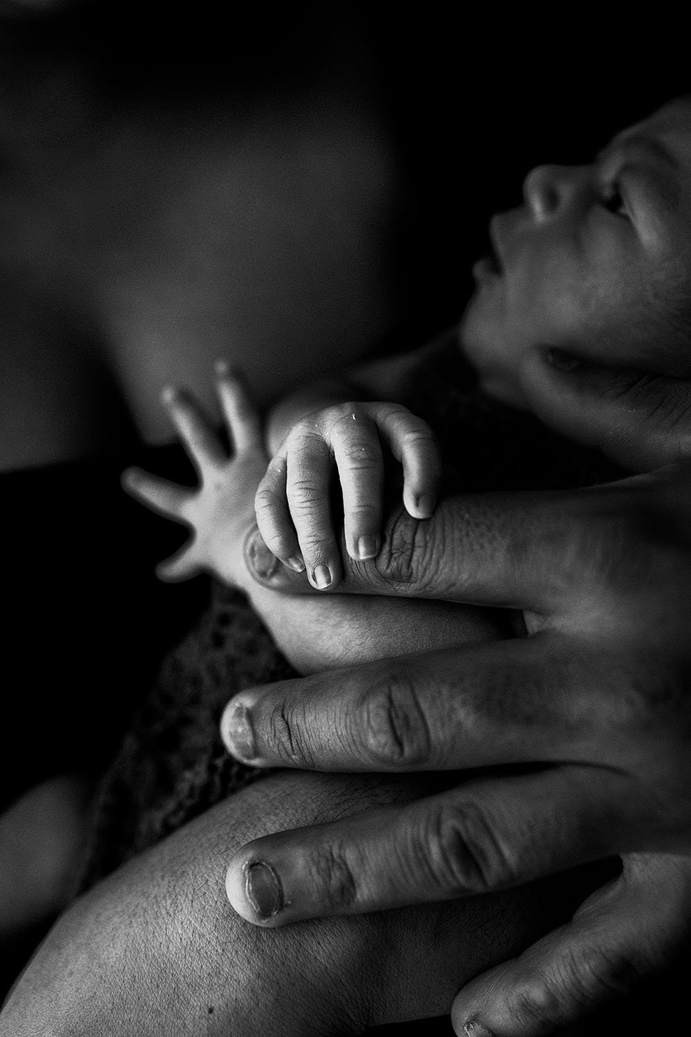 newborn-photographer-darwin-nt.jpg