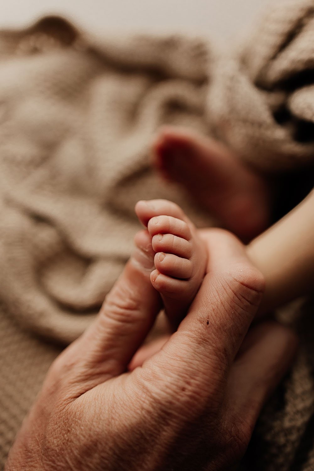 newborn-photography-session-darwin.jpg