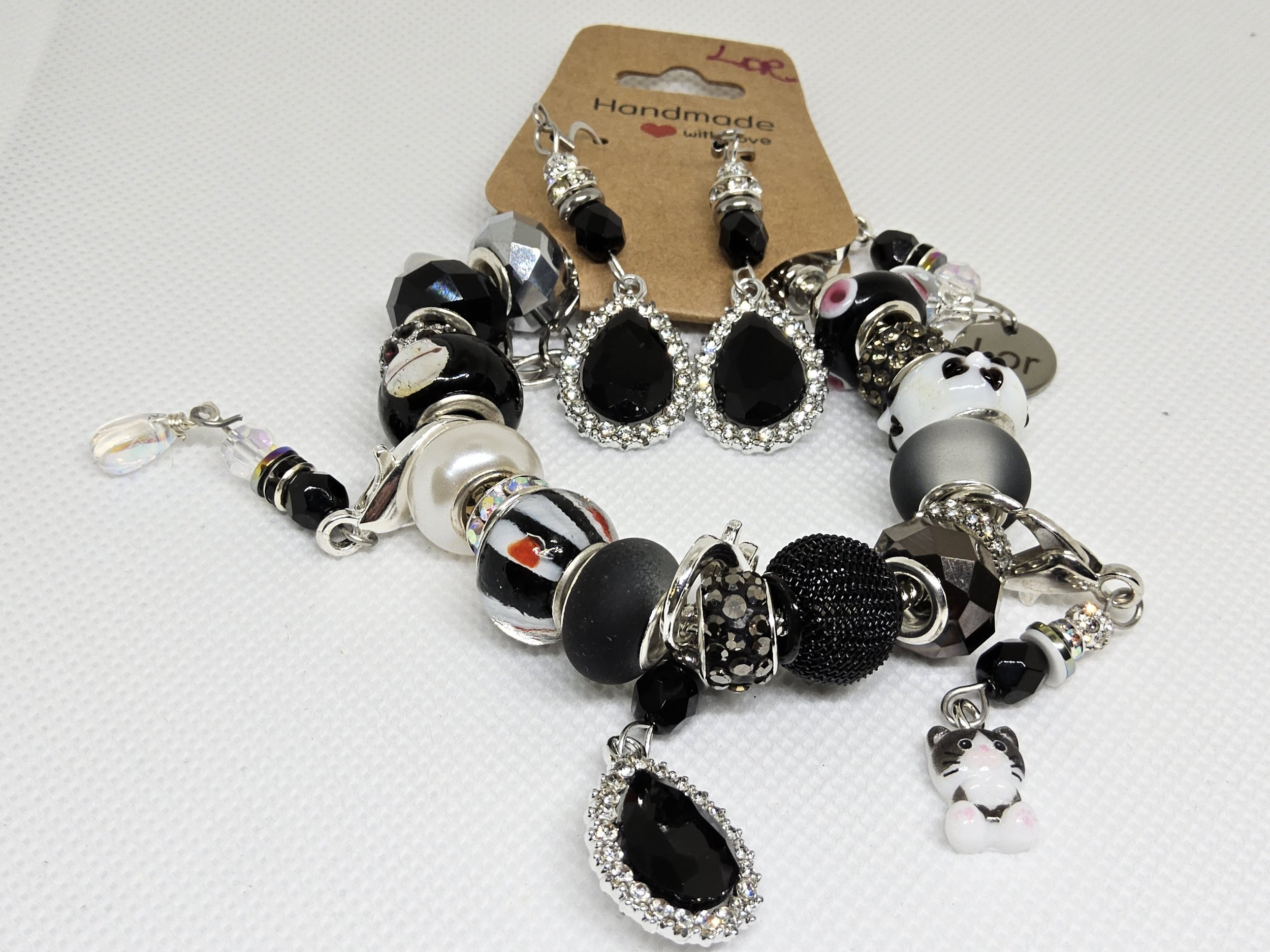 Bracelet w/earring set