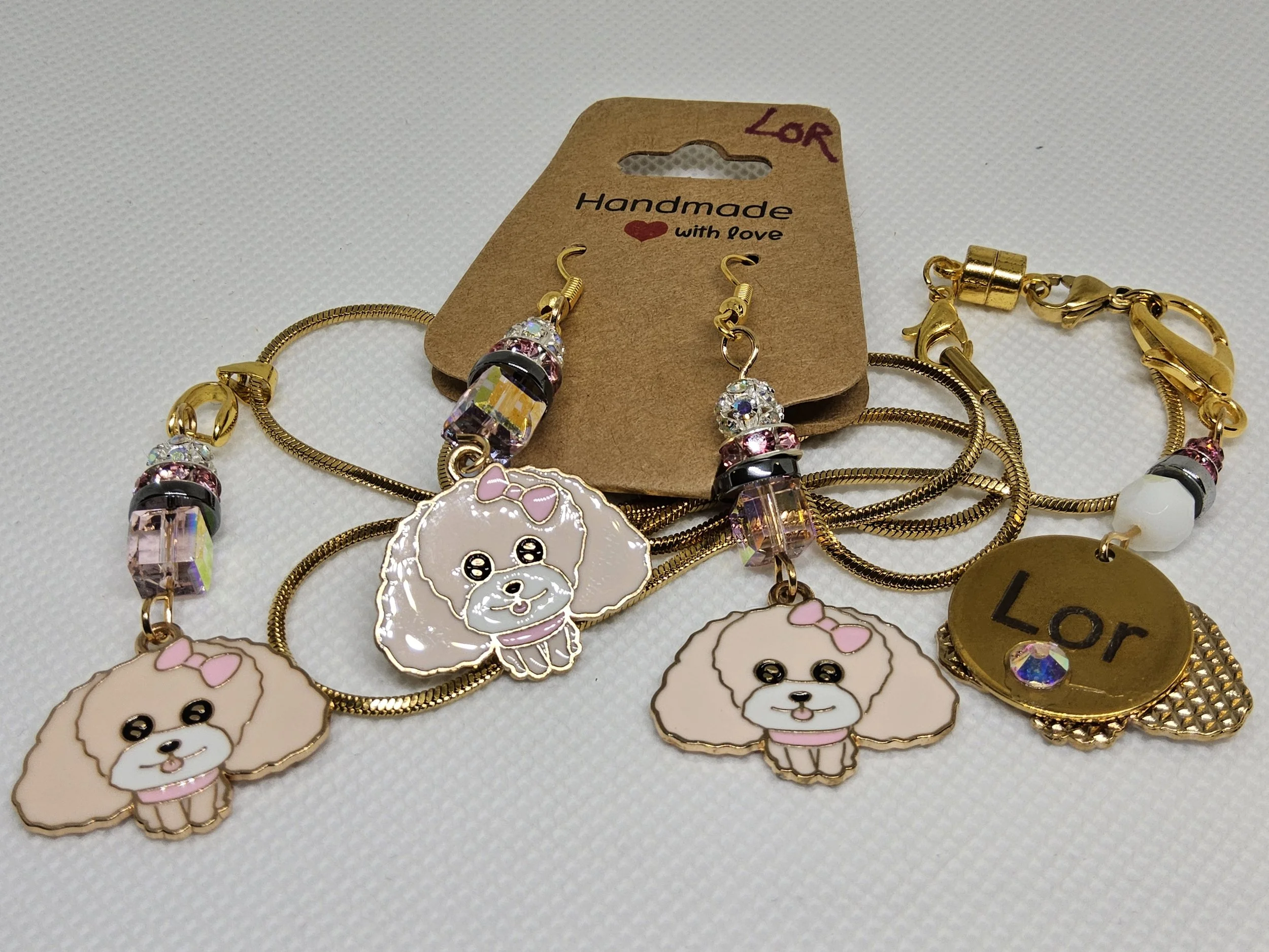 Pendant w/ earring set