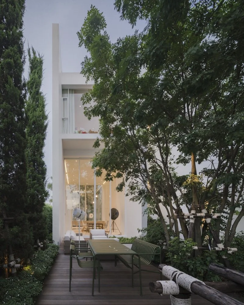 Residence_Rabbits_53.jpg