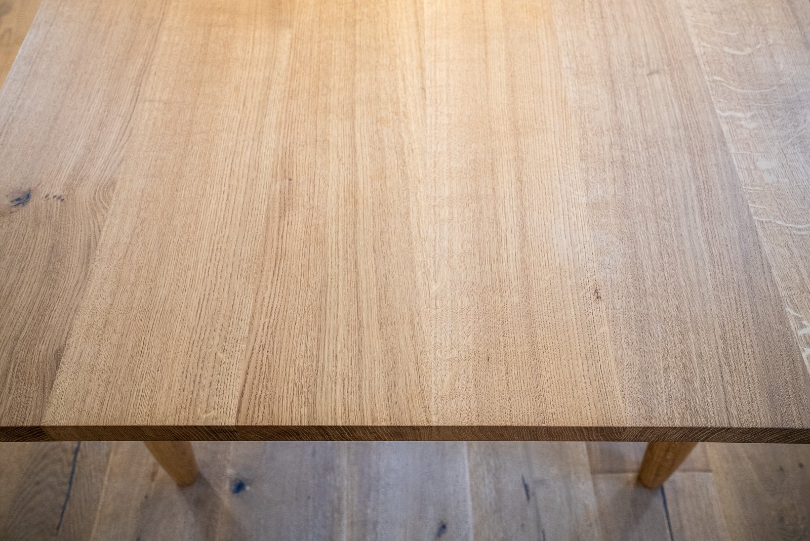 Juno-bespoke-dining-table-6.jpg
