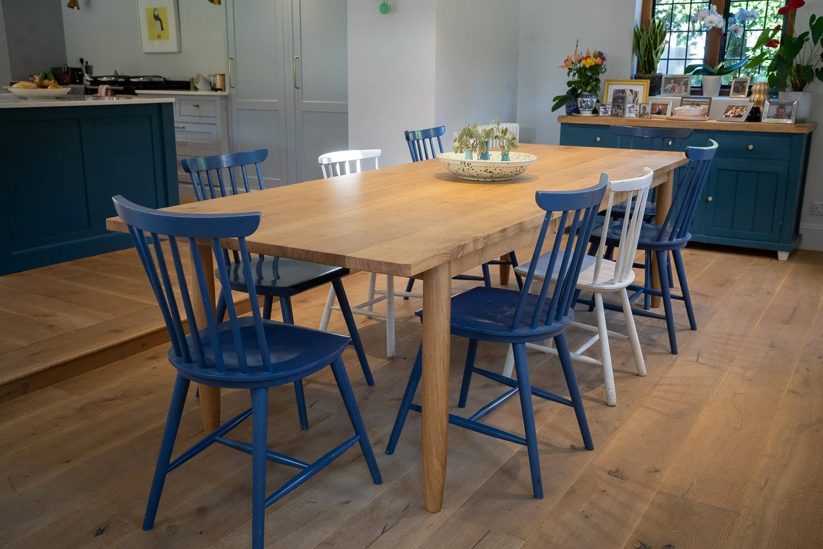 Juno-bespoke-dining-table-7.jpg