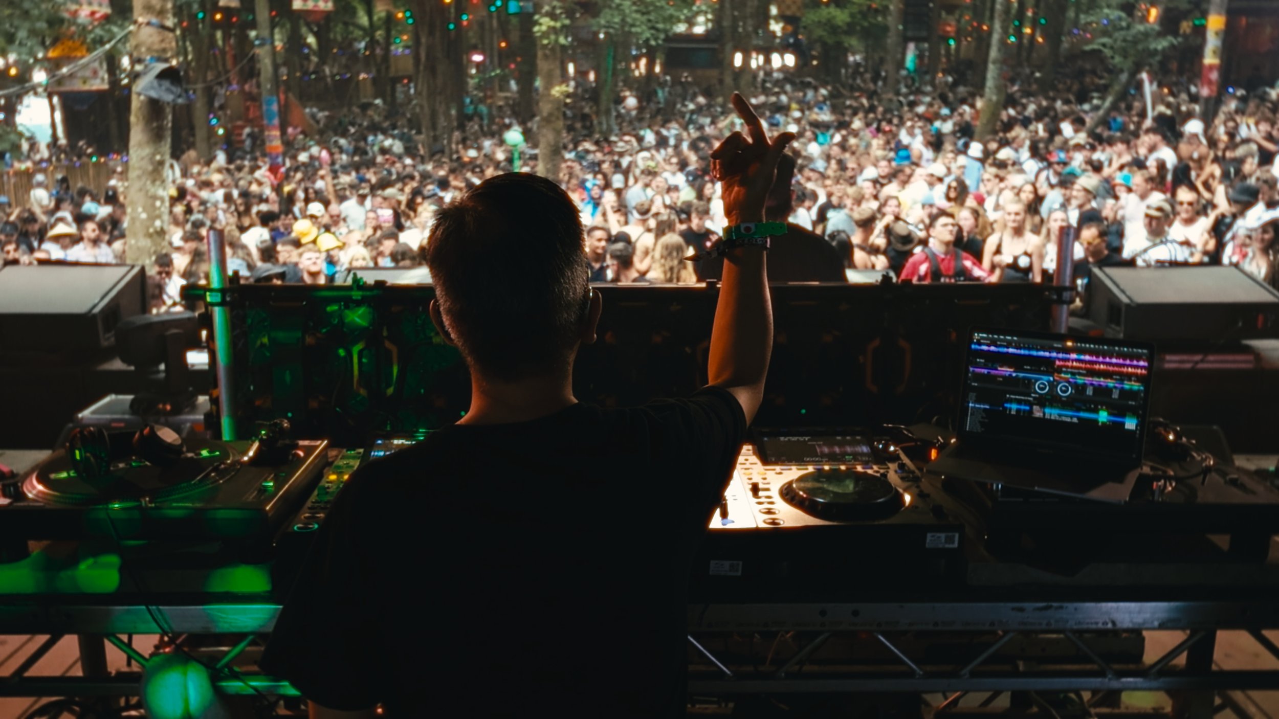 BOOMTOWN_3.15.1.JPG