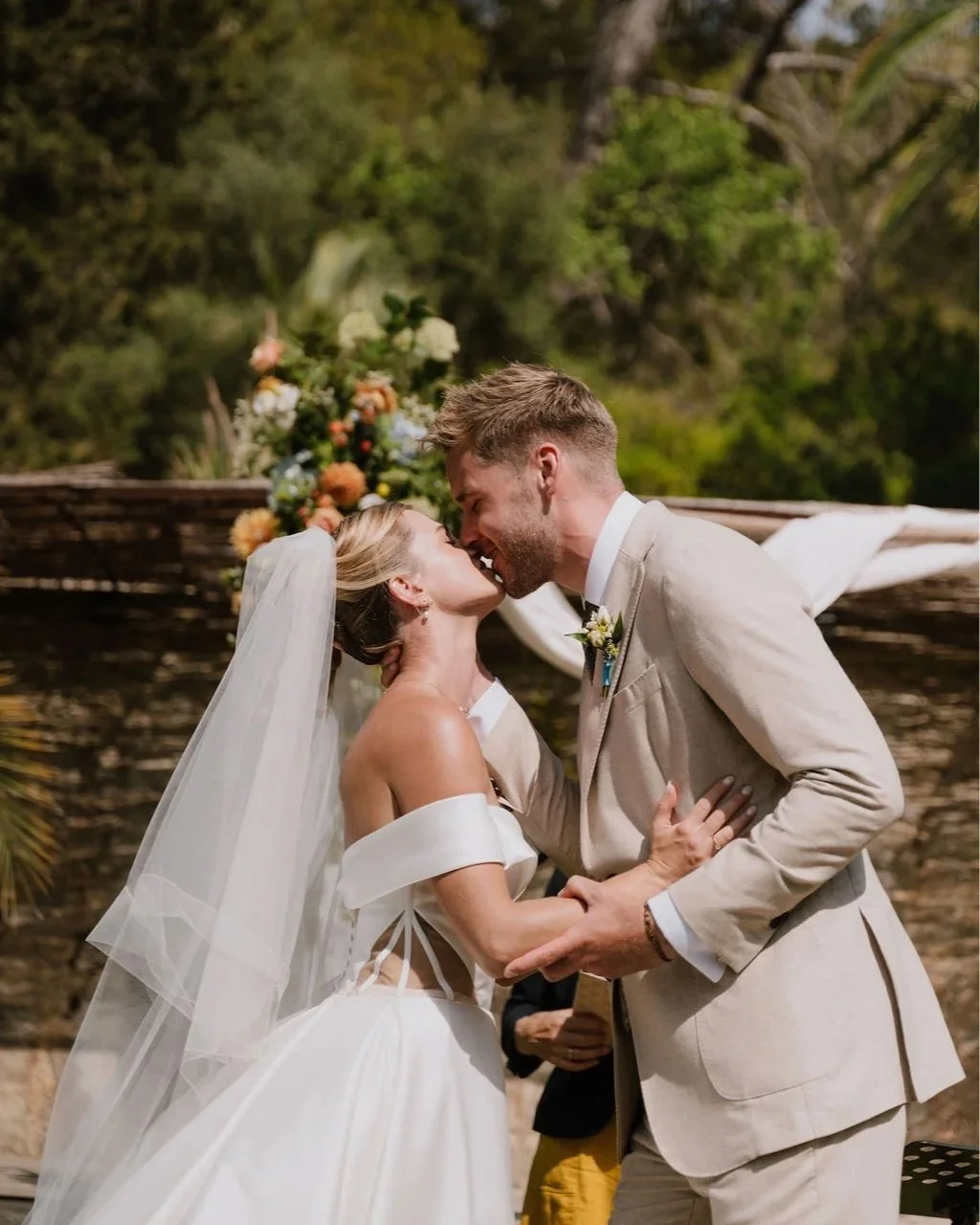 mfh-Philippa-and-Alex-259.jpg
