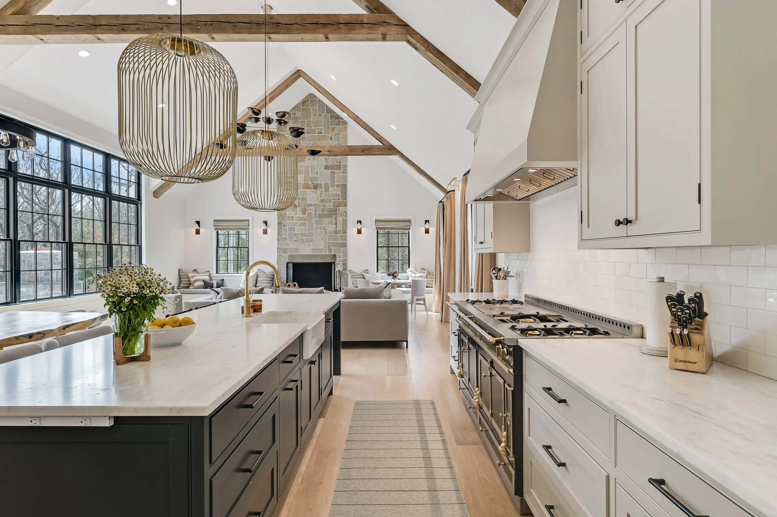 13 Cosdrew Ln, East Hampton - Kitchen hi res.jpg