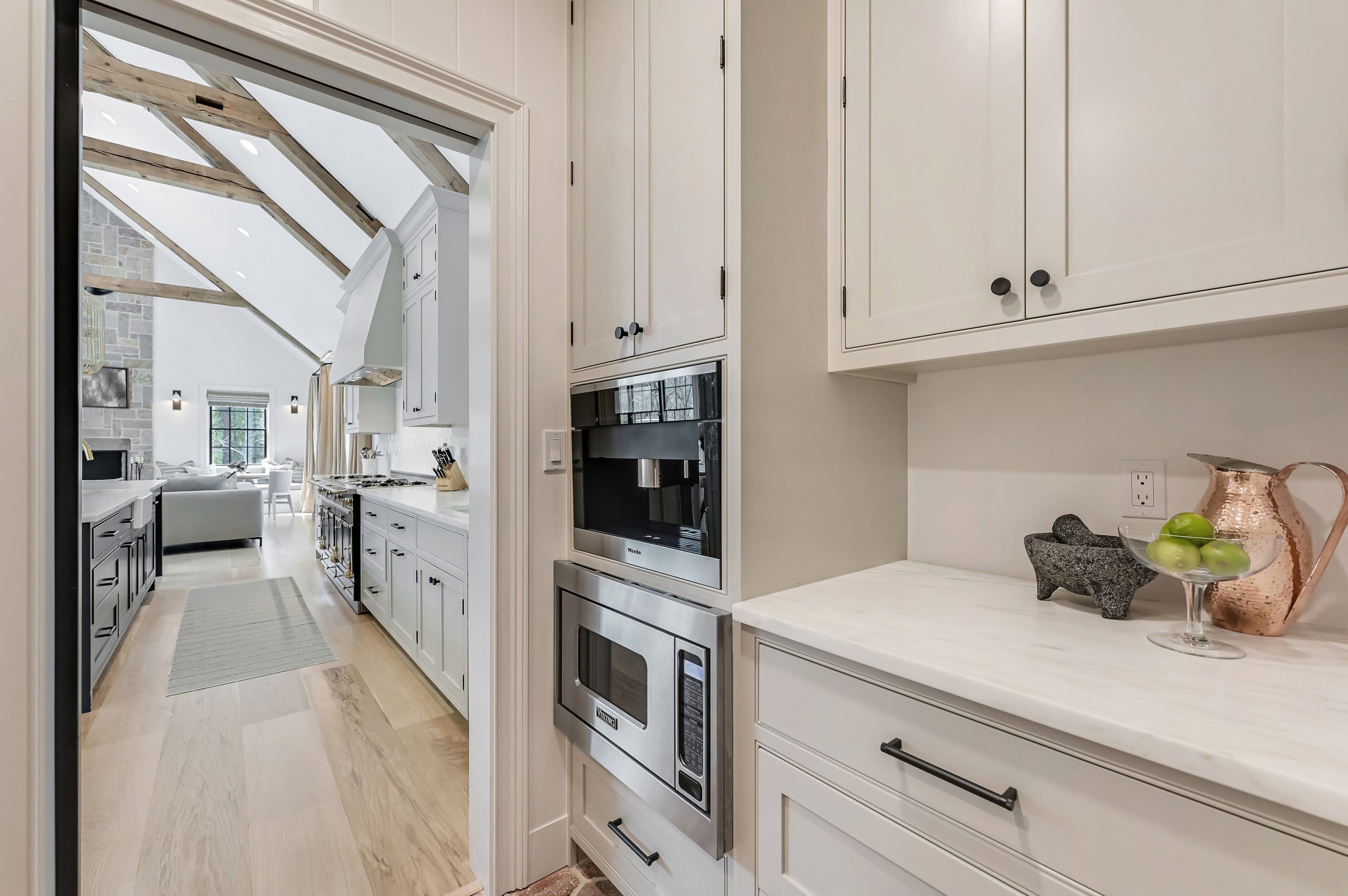 PrintRes_32 - 13 Cosdrew Ln, East Hampton - Pantry.jpg