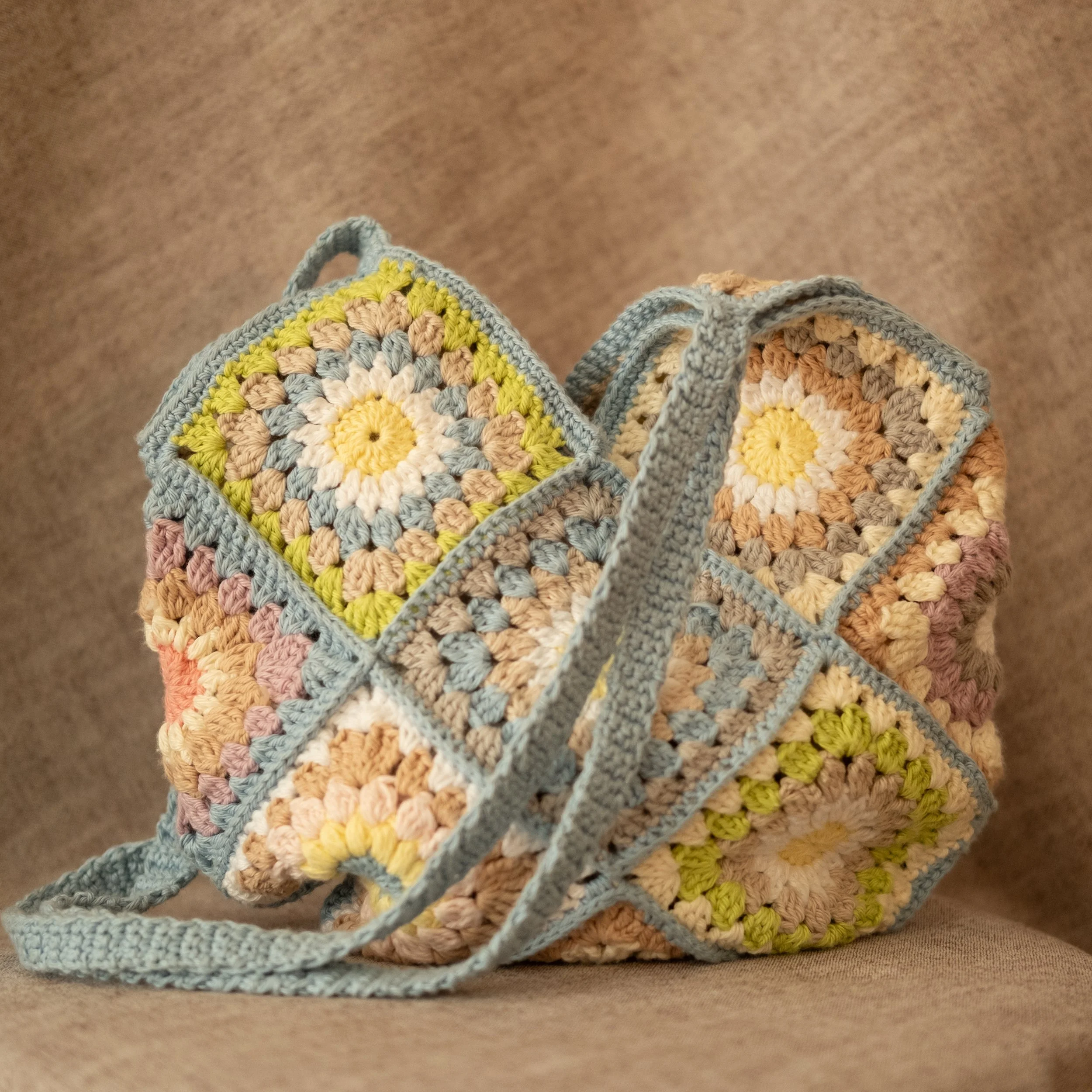 sac à main crochet azalea bleu détail produit
