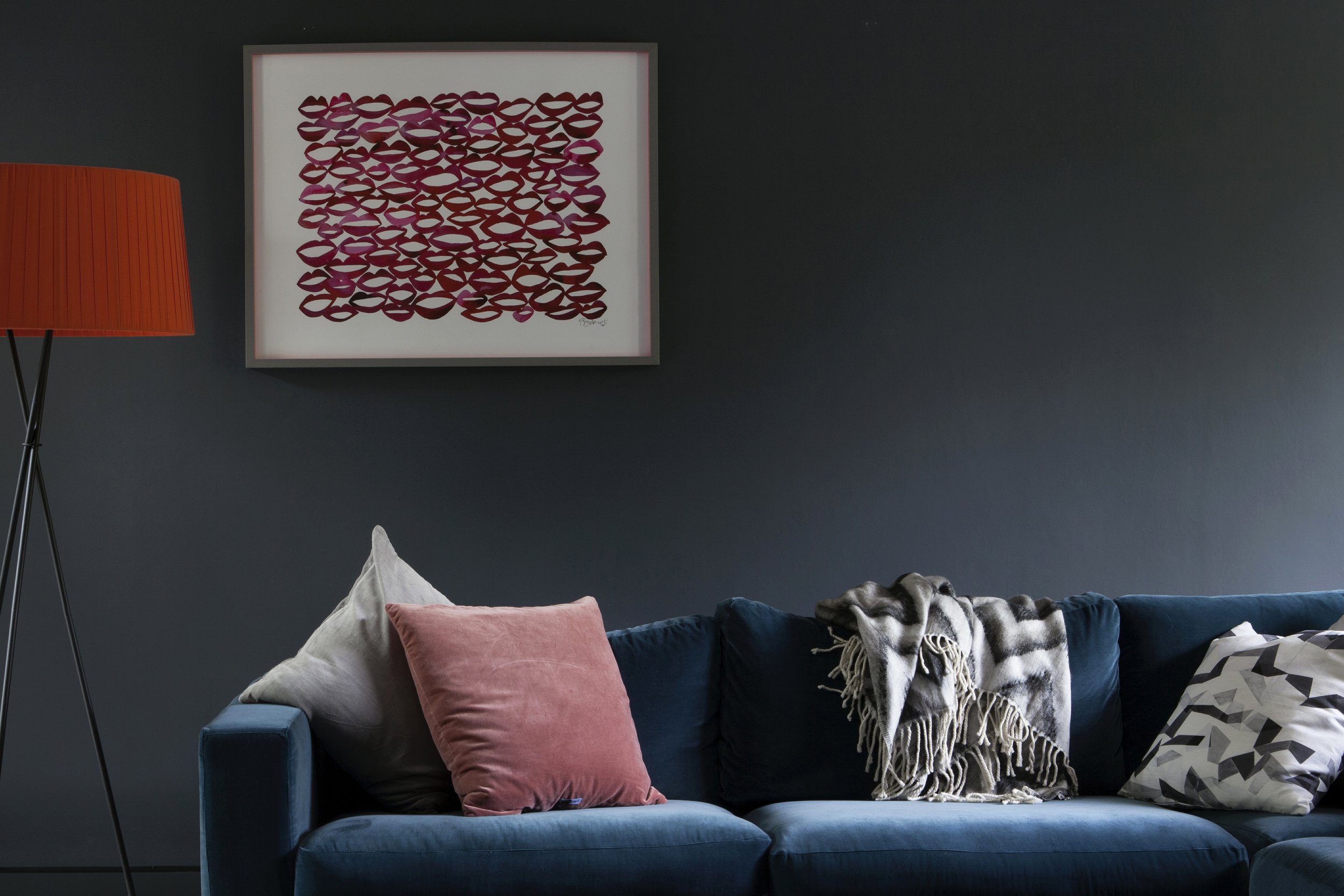 sitting-room-navy-velvet-lips-art-dublin.jpg