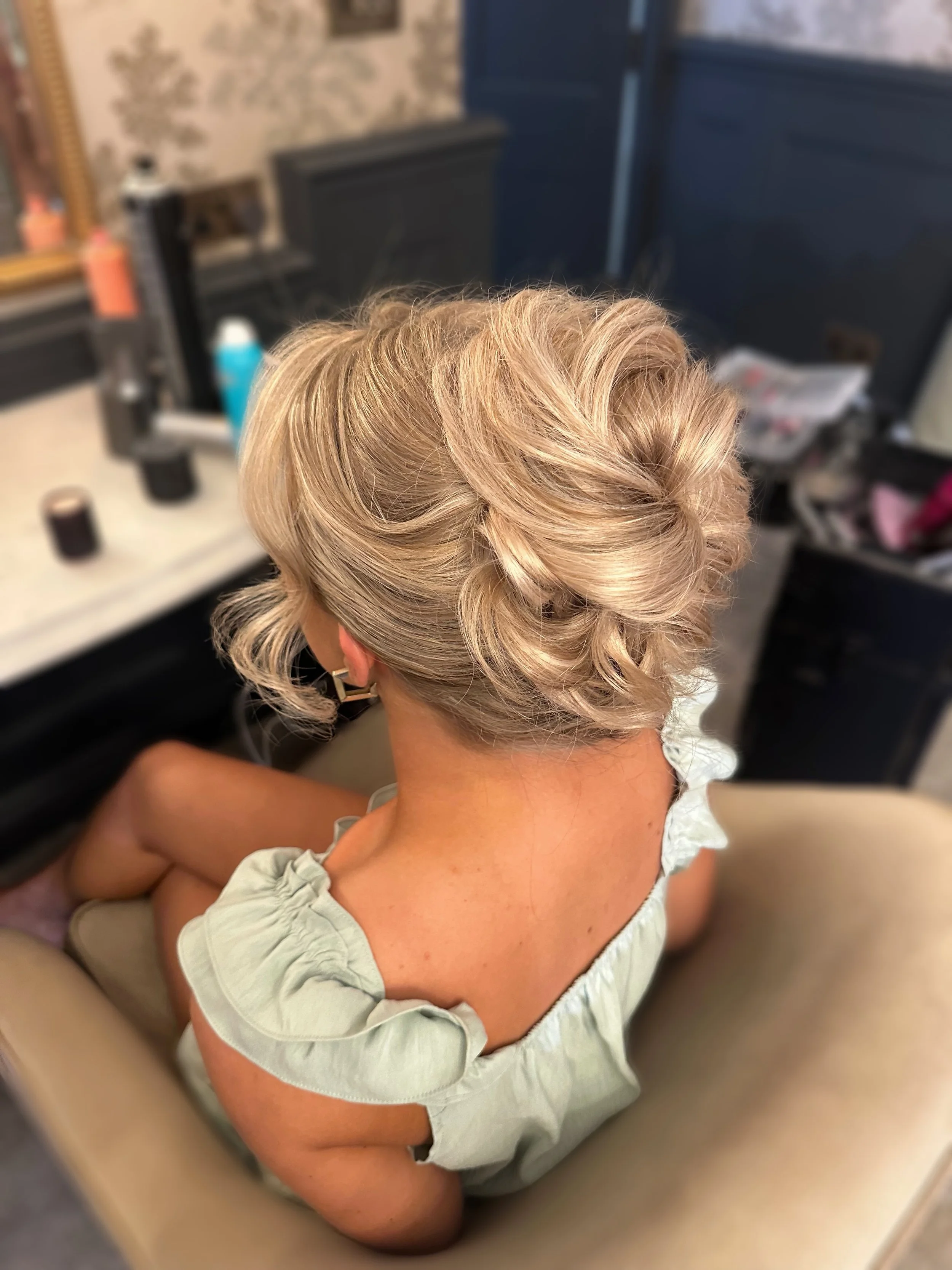 bridesmaid bun&hearts;️ @townheadestate 

#bridalhaircumbria #lakedistrictbridalhair #bridalhairlakedistrict #bridalhairnorthwest #weddingsupplierscumbria