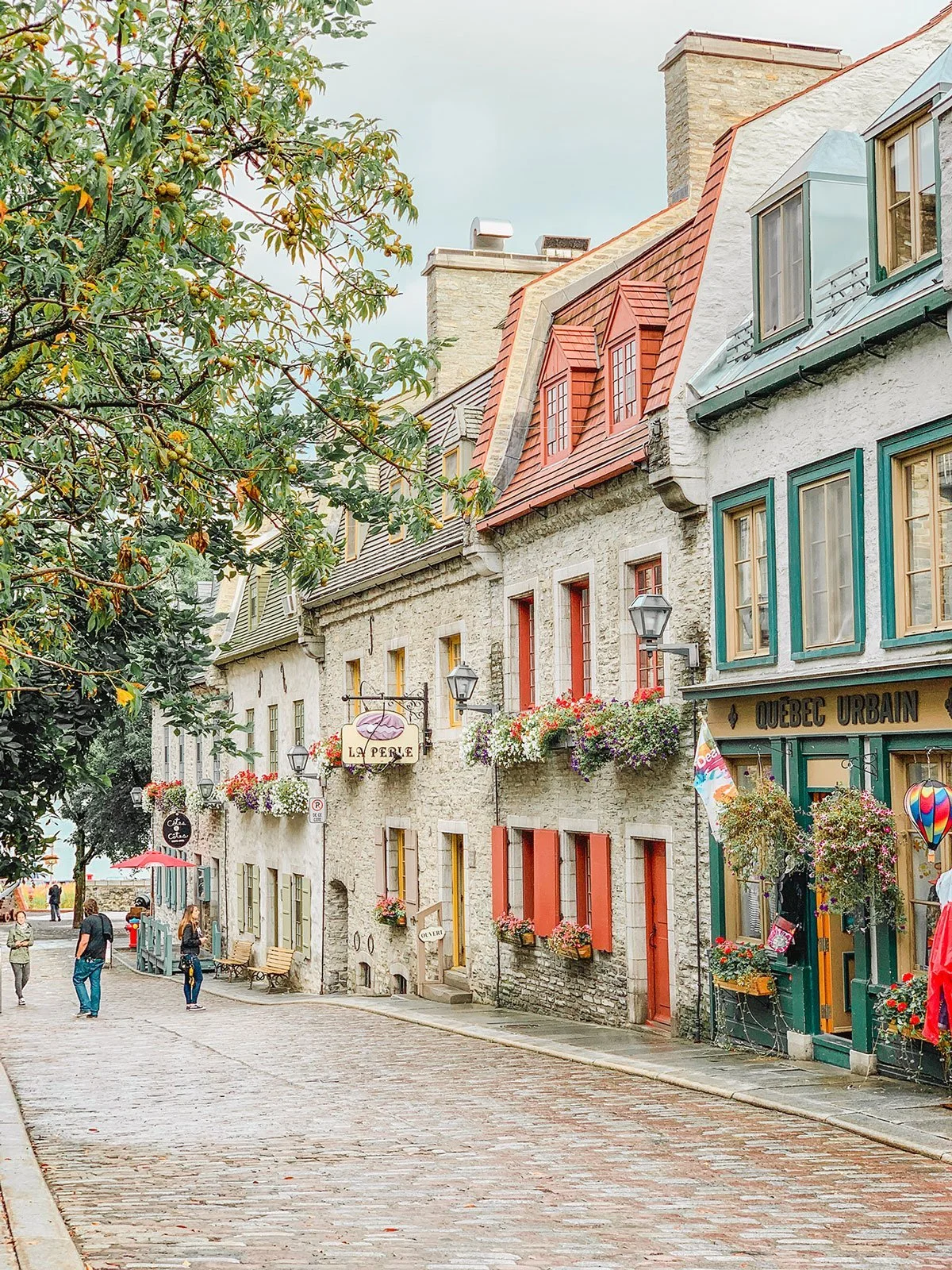 Quartier-Petit-Champlain-Quebec-City.jpg