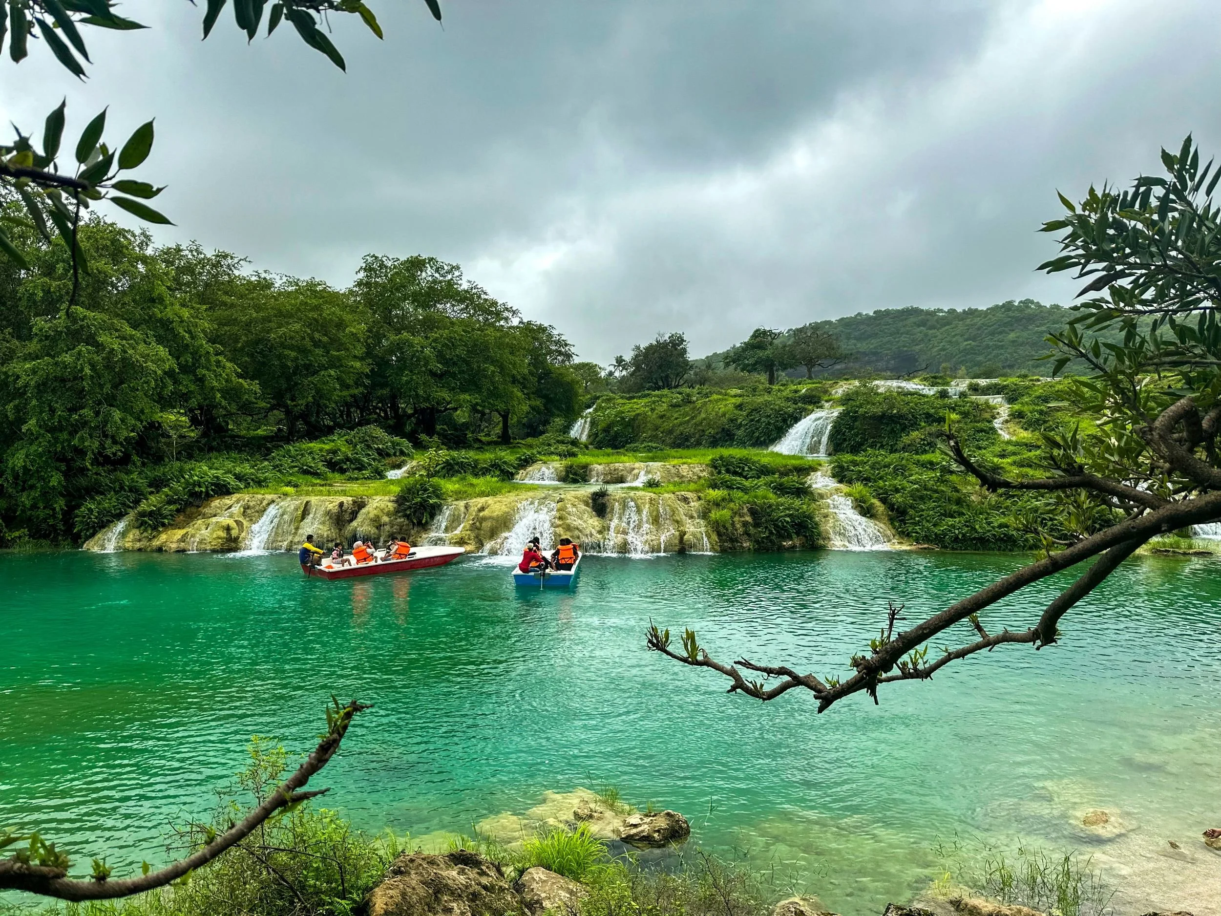 Salalah lake Oman.jpg