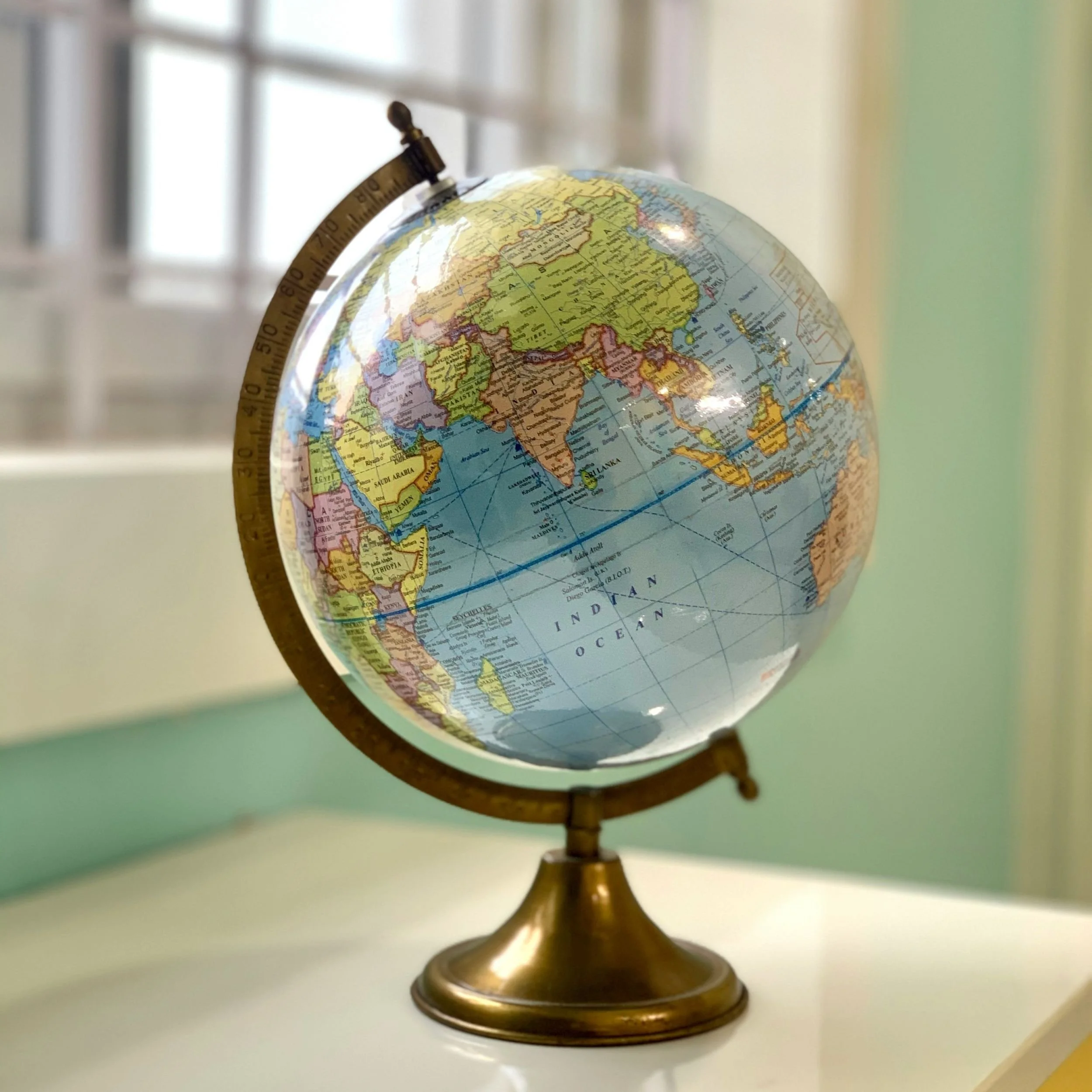 Globe.jpg