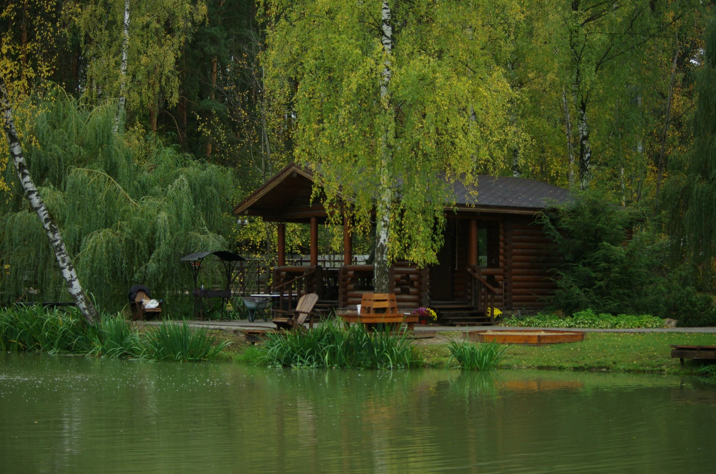 Second Homes and Seasonal Properties: Why the Right Agent Matters 