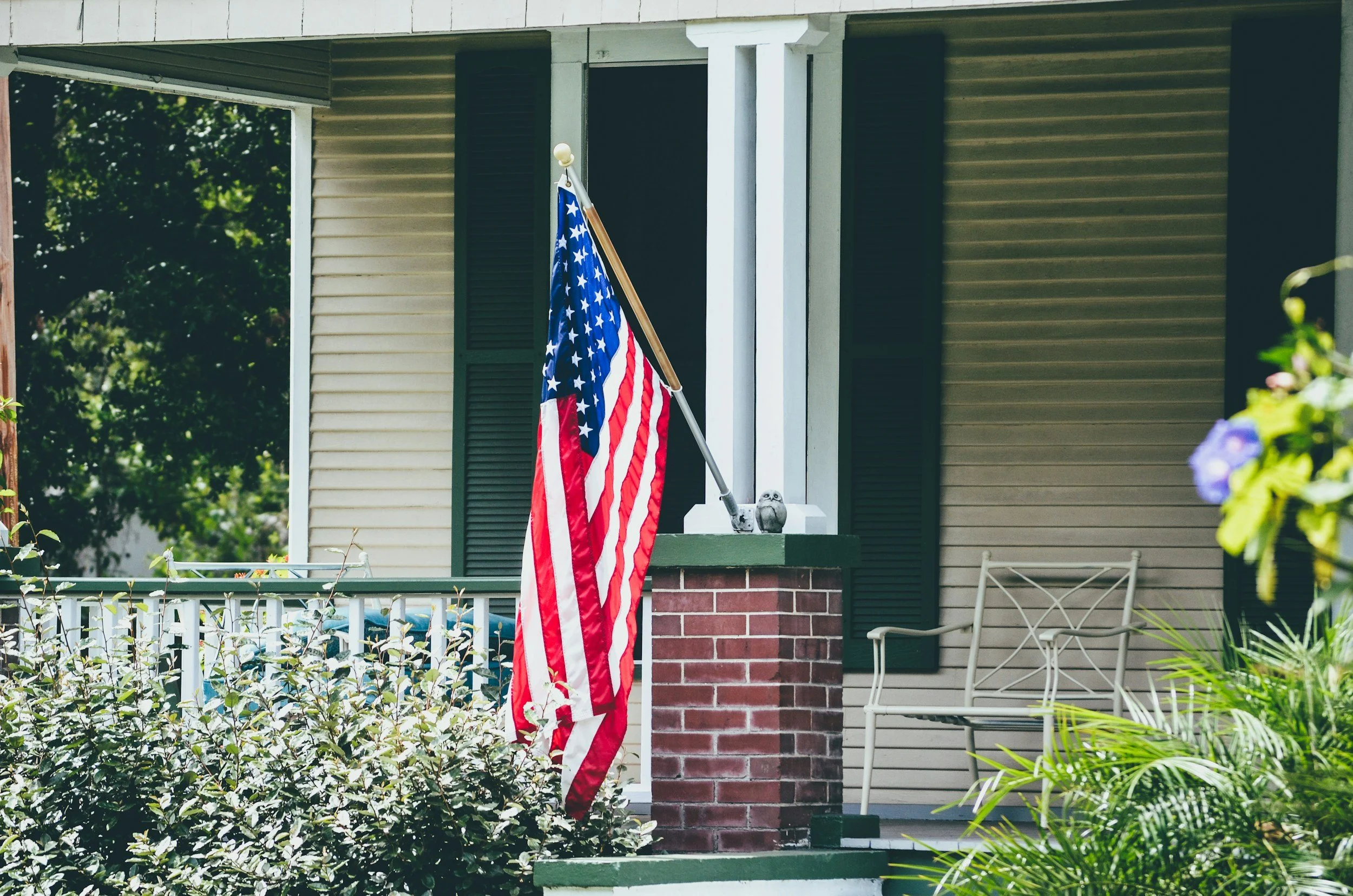 VA Buyers: The Big Name Lender Is Not Always the Best Fit