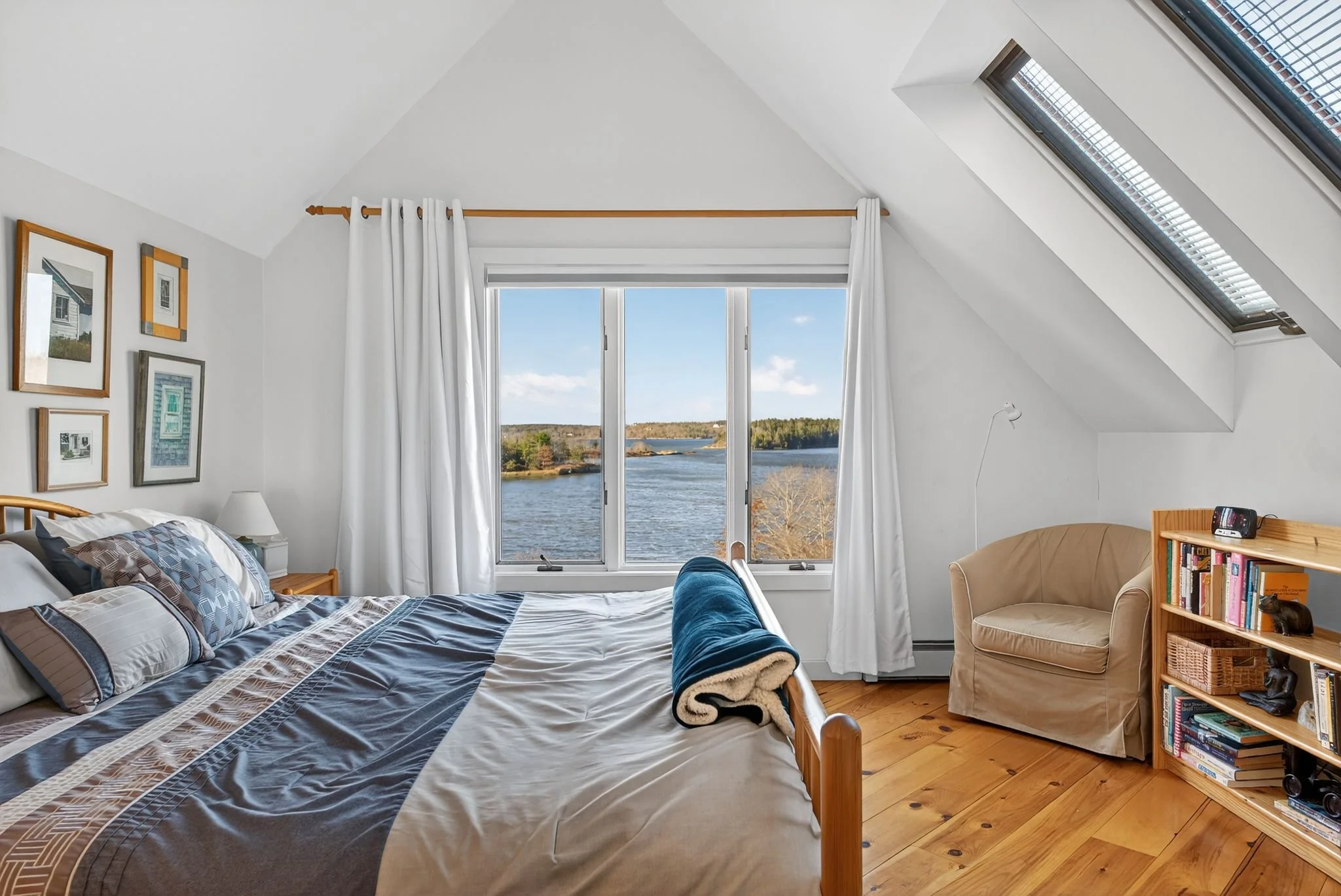 Spinney Pt Georgetown - bedroom