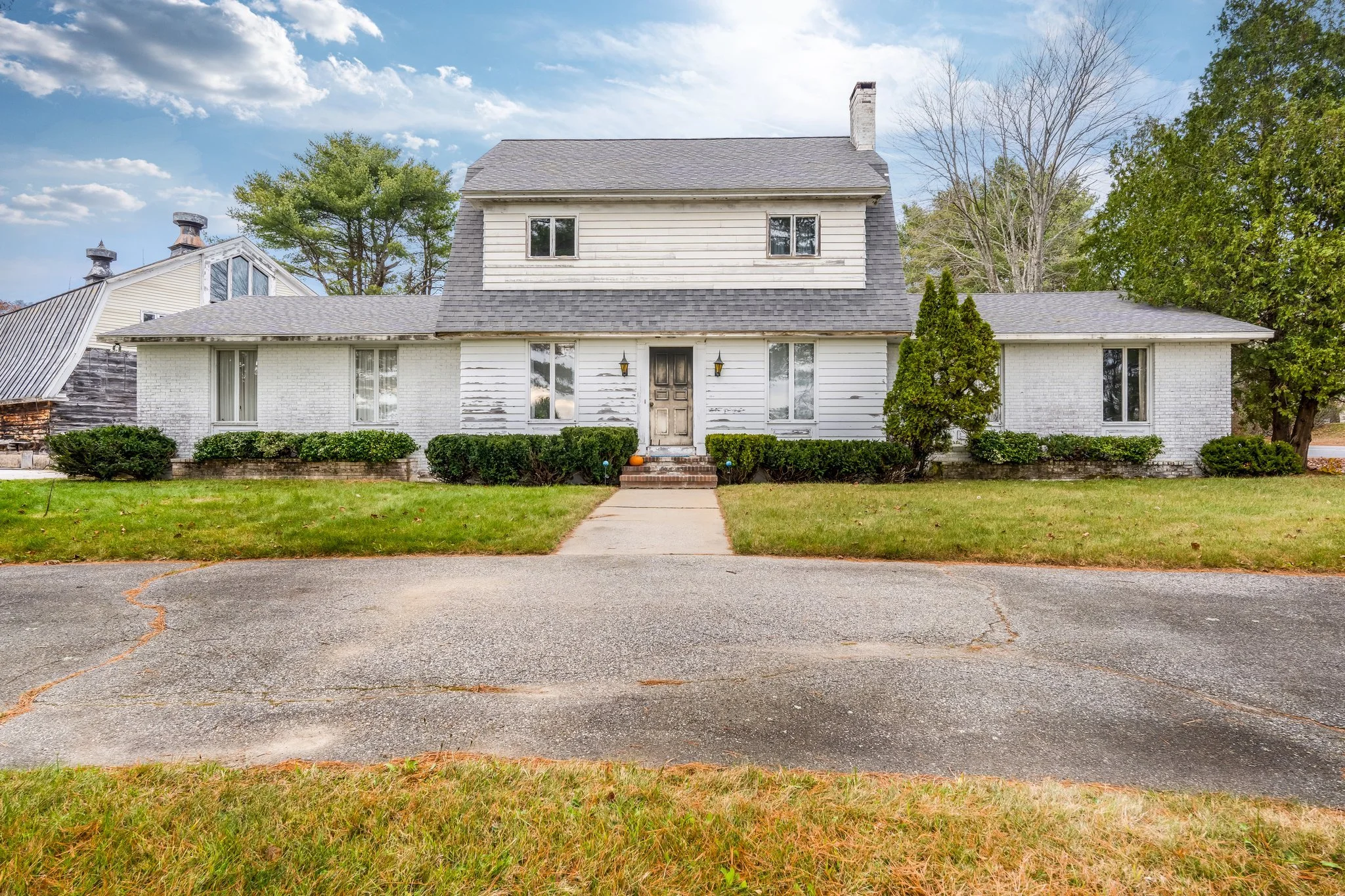 27-web-or-mls-210-augusta-rd.jpg