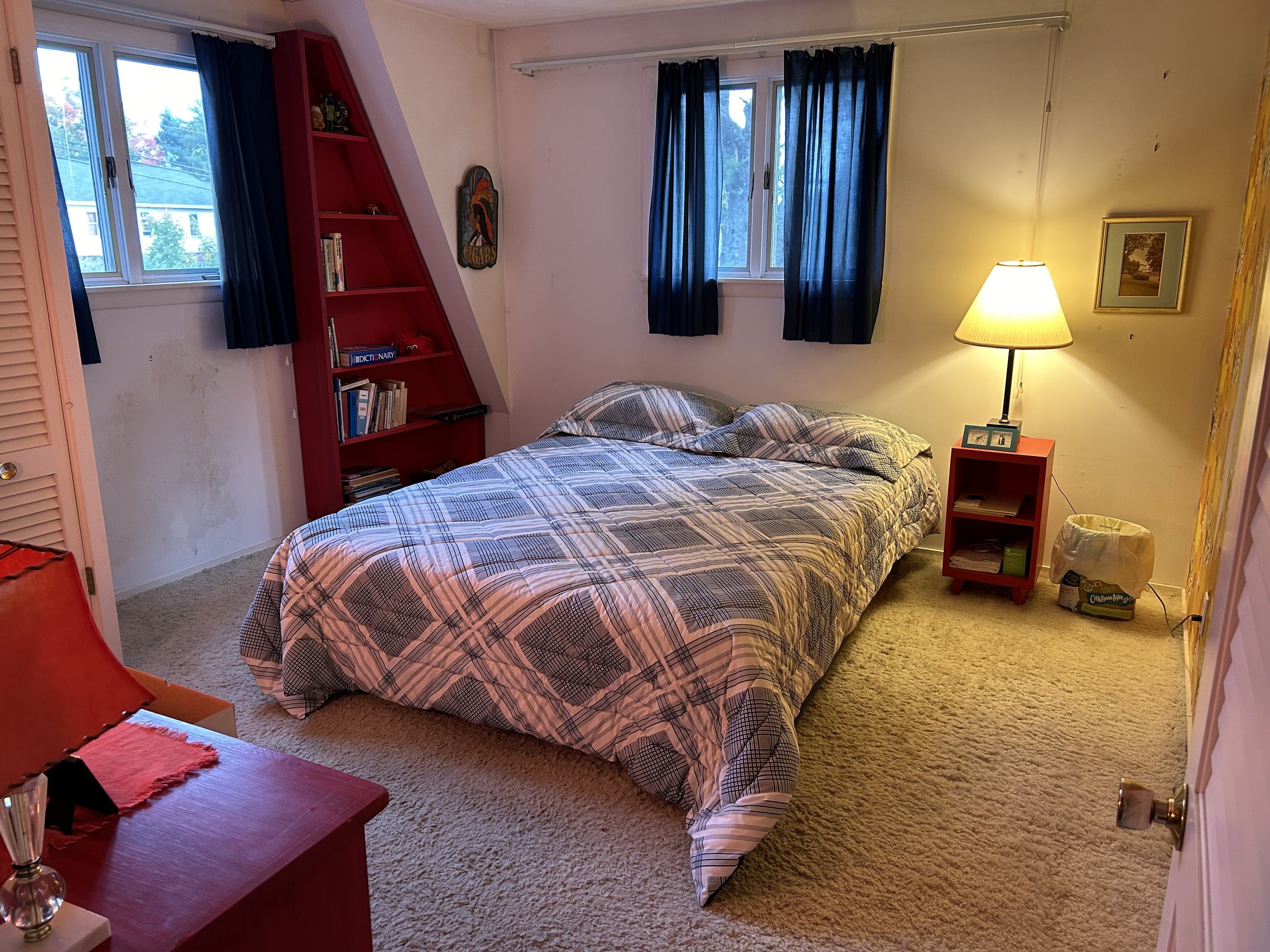 Epps-2nd_fl_bedroom-2.jpg