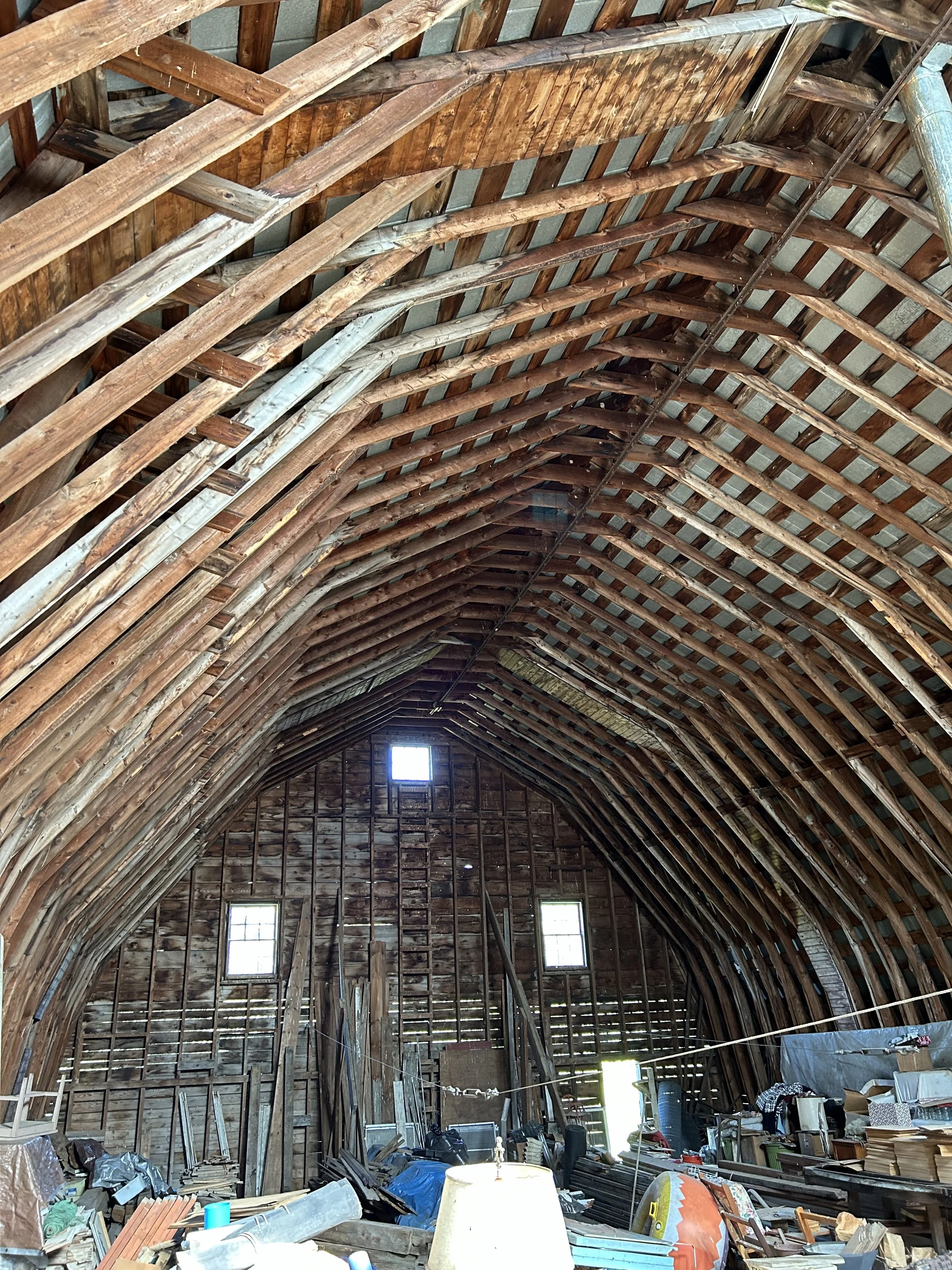 Epps-barn_interior_fl1-2.jpg
