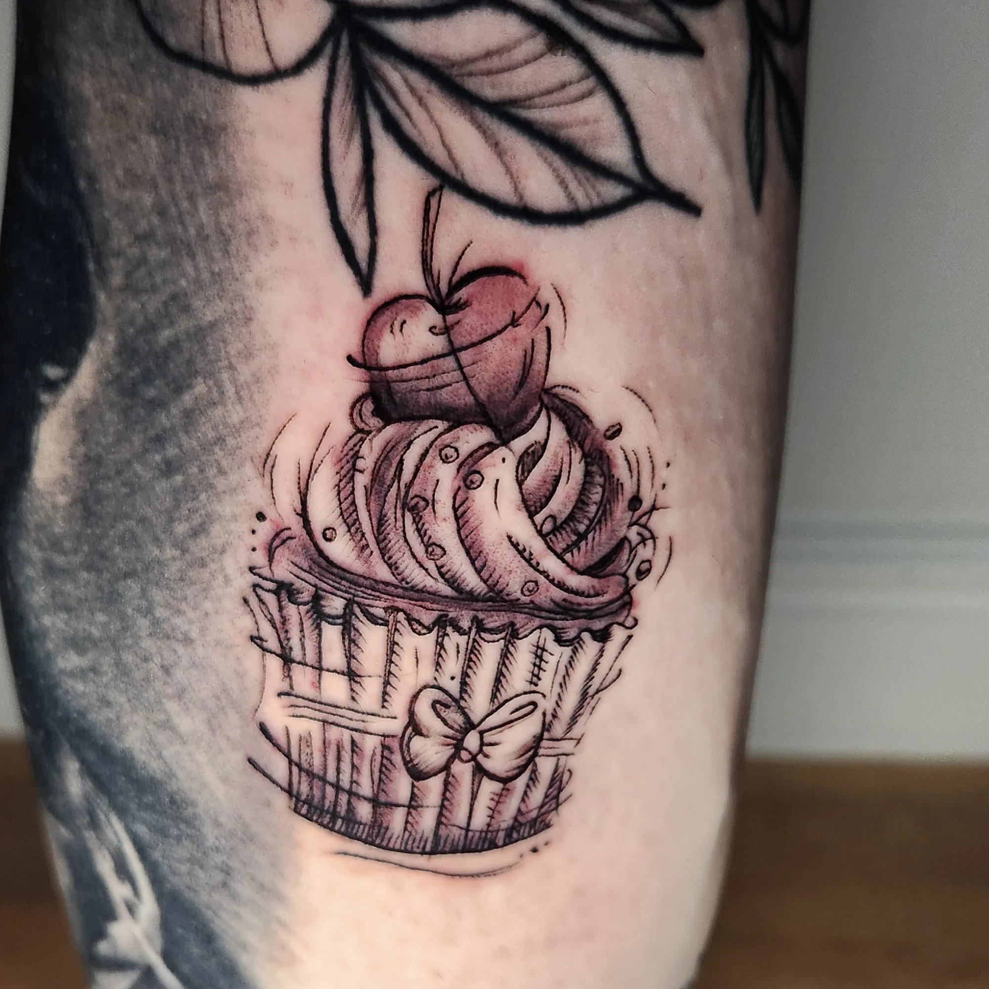 Sketchy cup cake tattoo