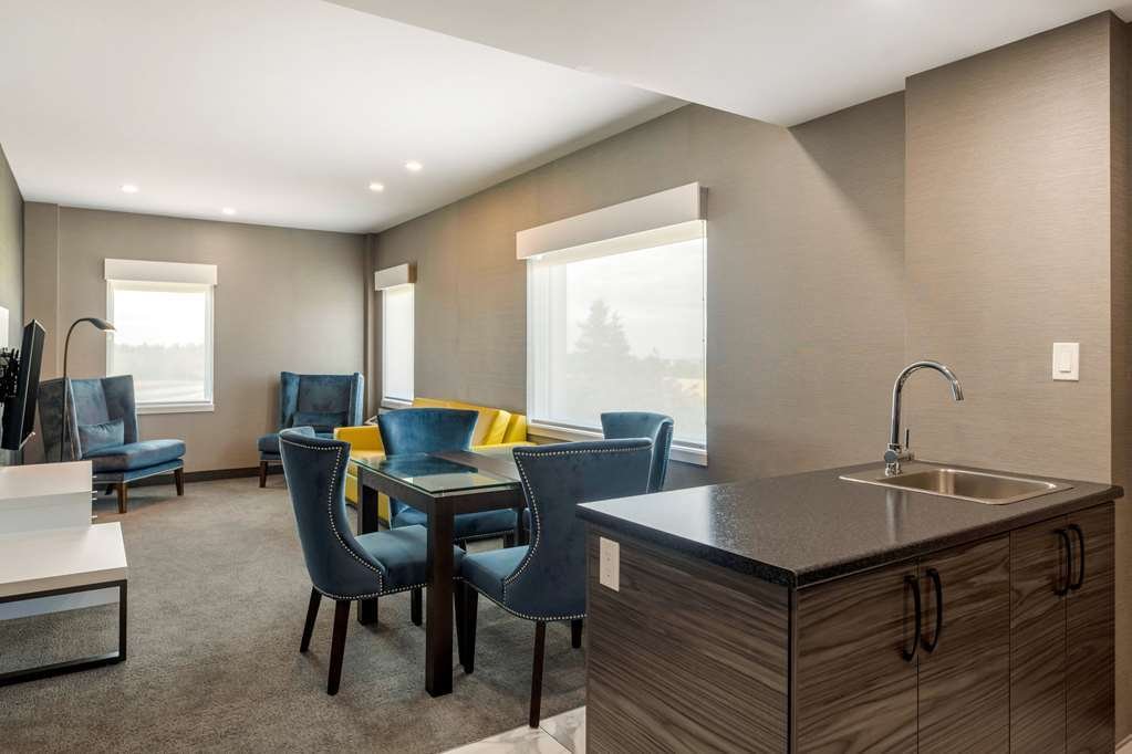 quality-inn-suites-mont-joli-pic-93.jpeg