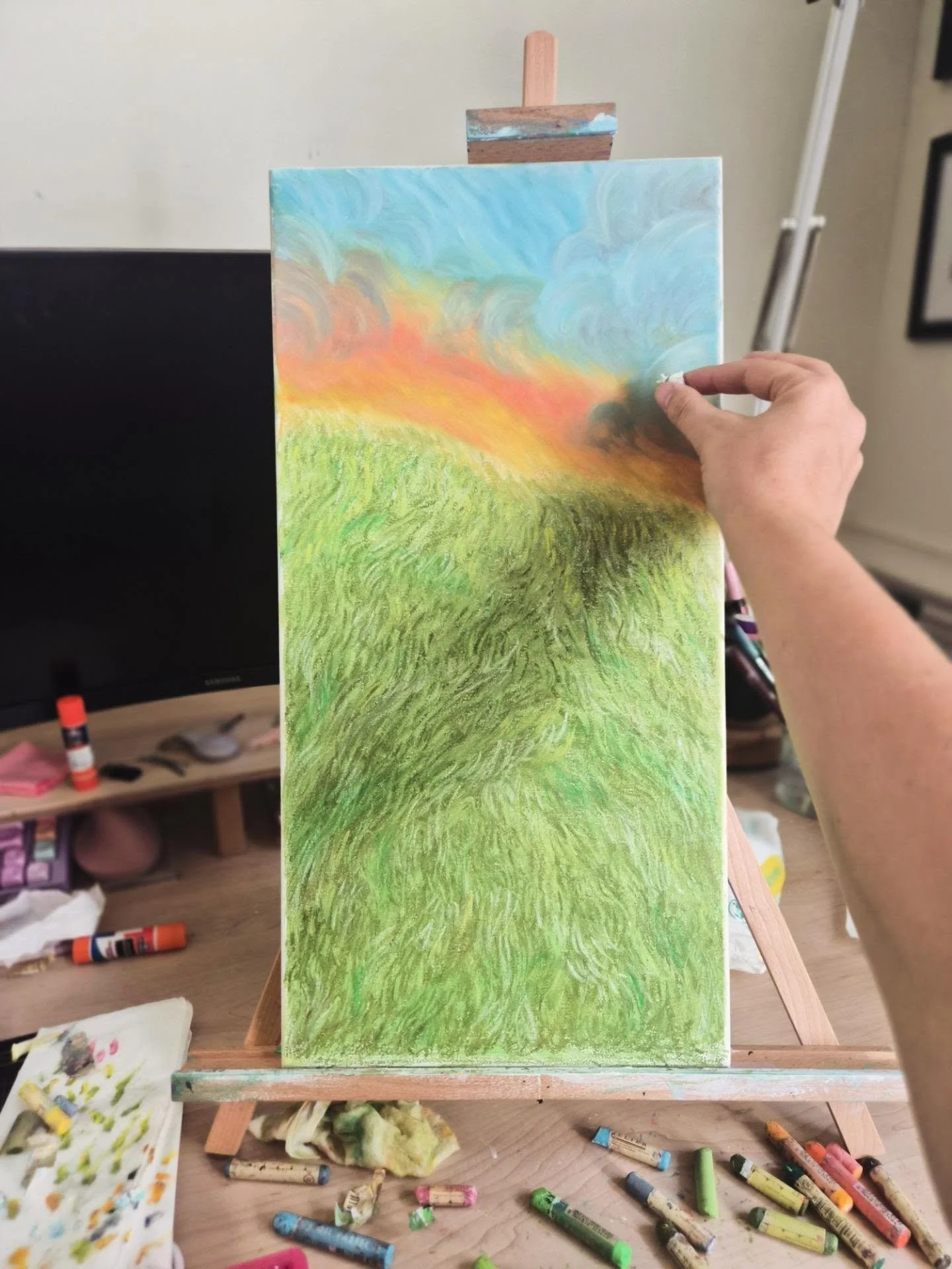 Trying something new! 
#oilpastelsunset #oilpastel #artistoninstagram #landscapepainting #smallartist