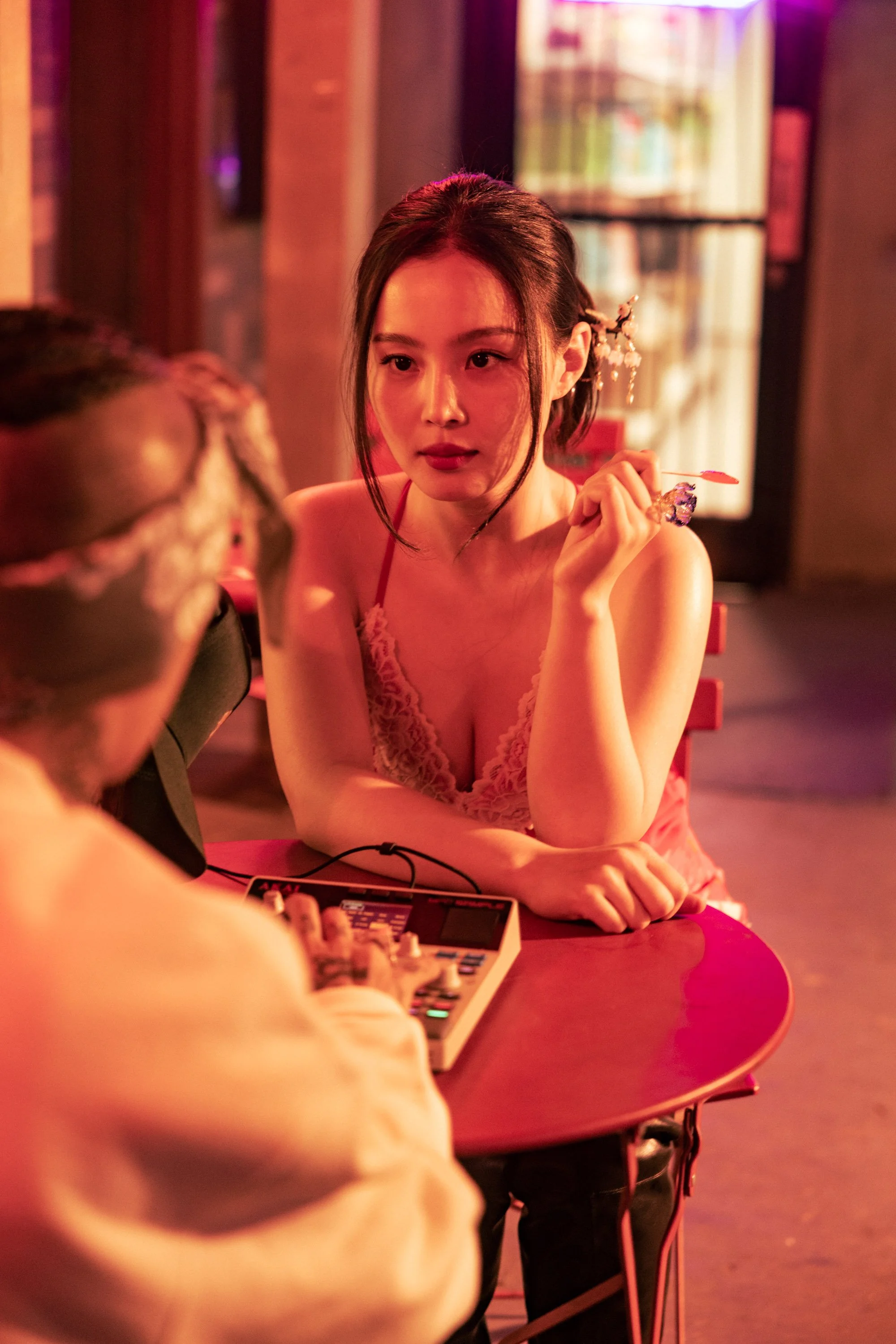 2026-04-15_Bonnie n Clyde in LA5951-3.jpg