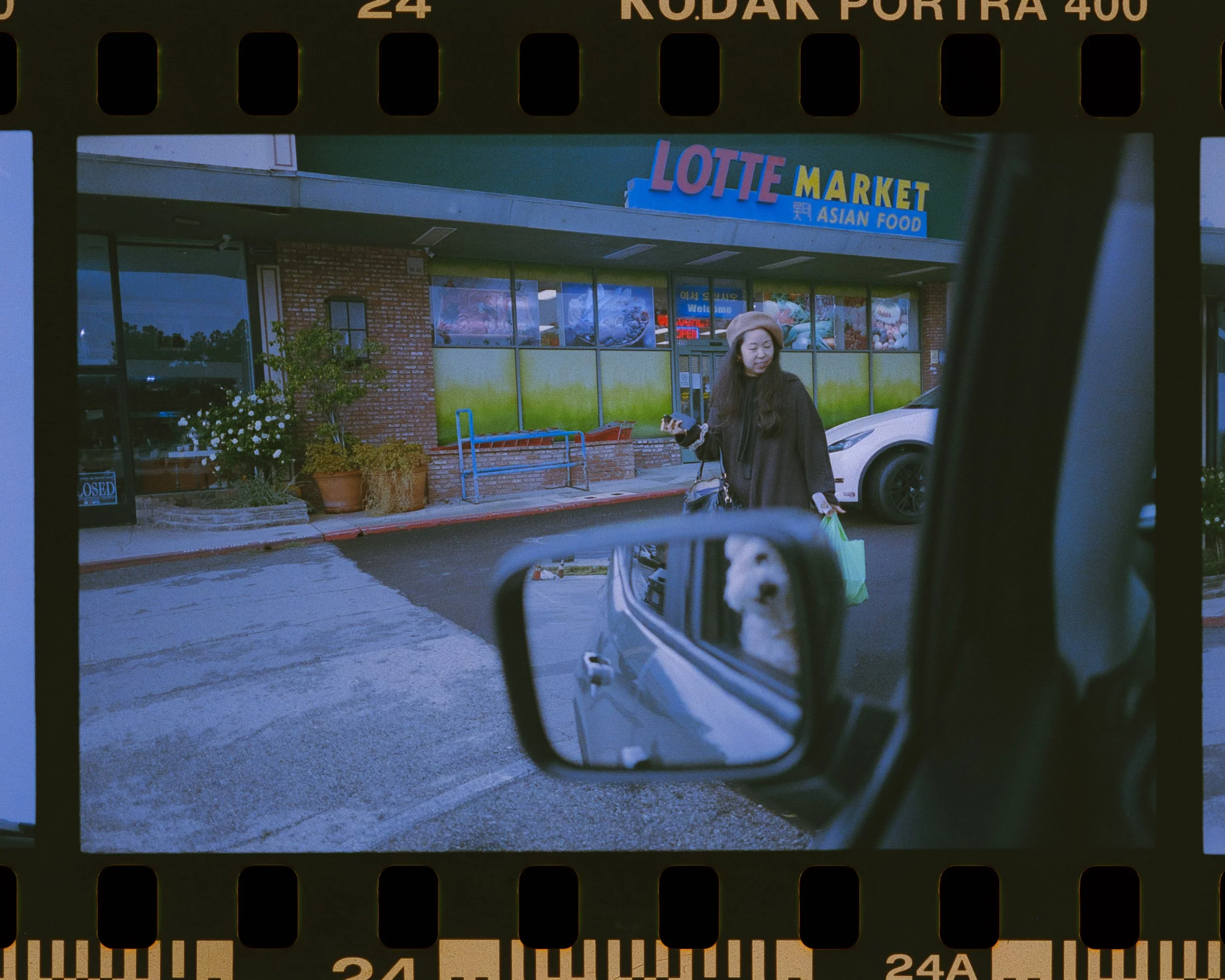 2025-11-24 contax g2-11.jpg